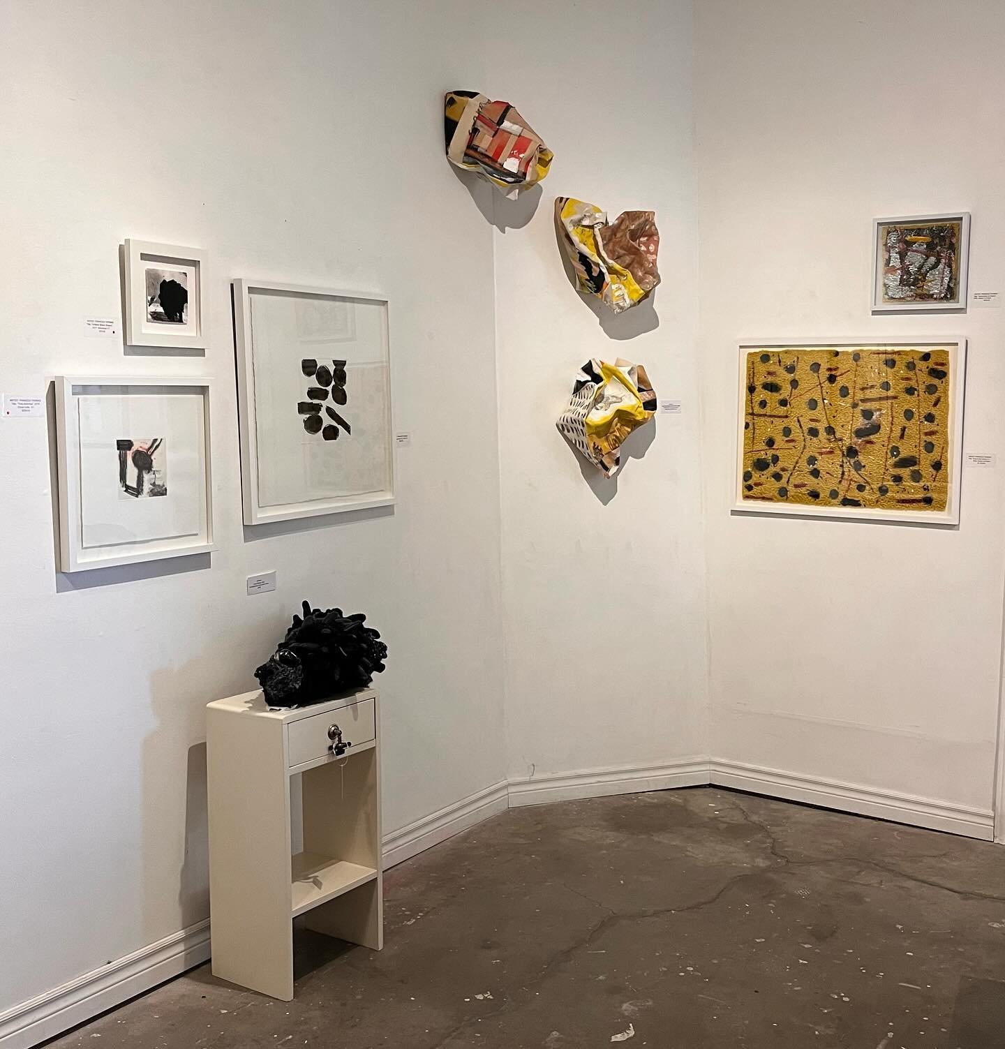 @jillpricestudios and me&hellip;the Art Emporium continues @spareroombarrie today til 4:00 and tomorrow Noon to 4:00 pm. Come on by!!