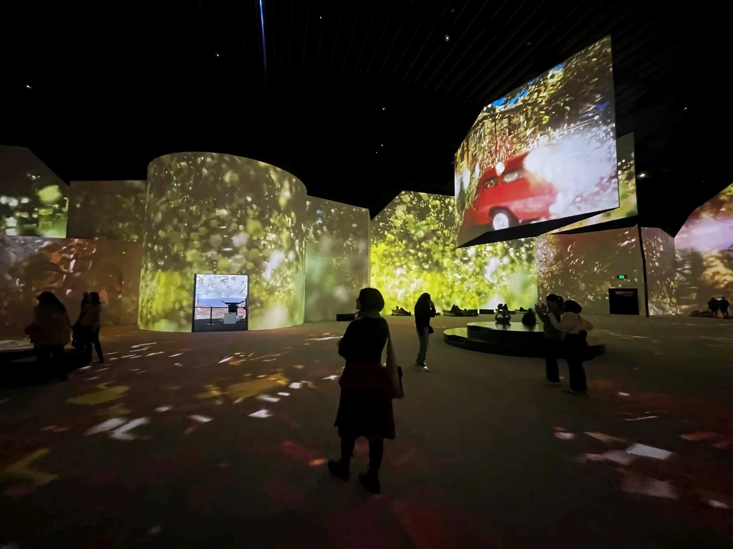Emergent Melbourne \ The Lume