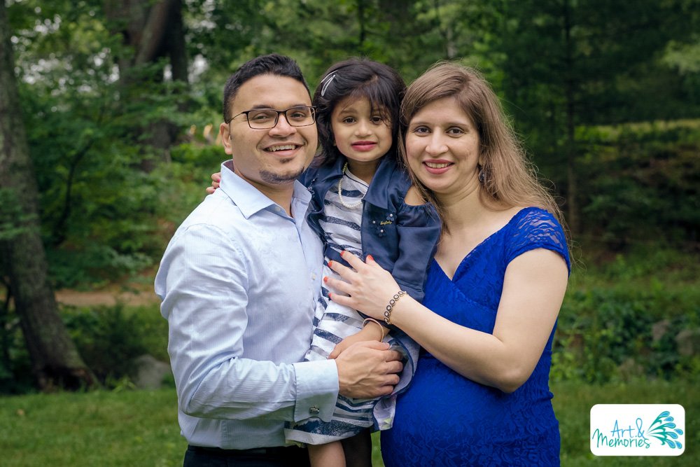 Bhaumik_Family_WEB-70.jpg