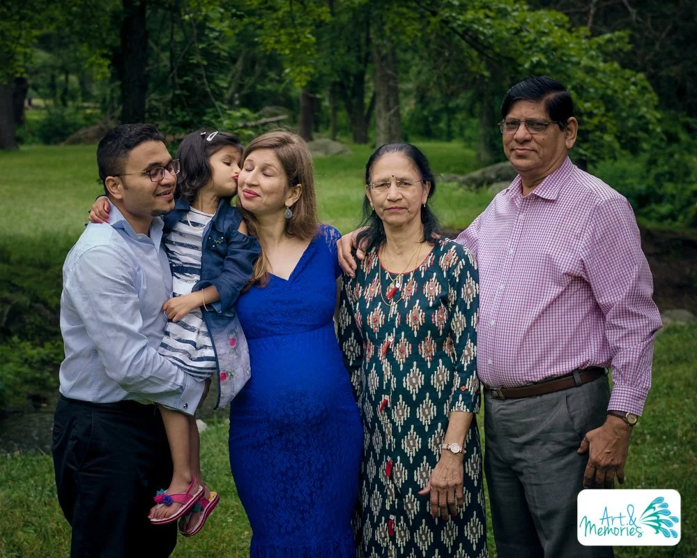 Bhaumik_Family_WEB-72.jpg