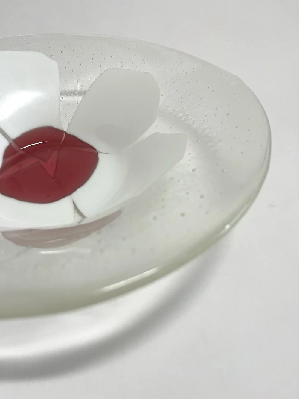 whiteflowerbowl3.jpg