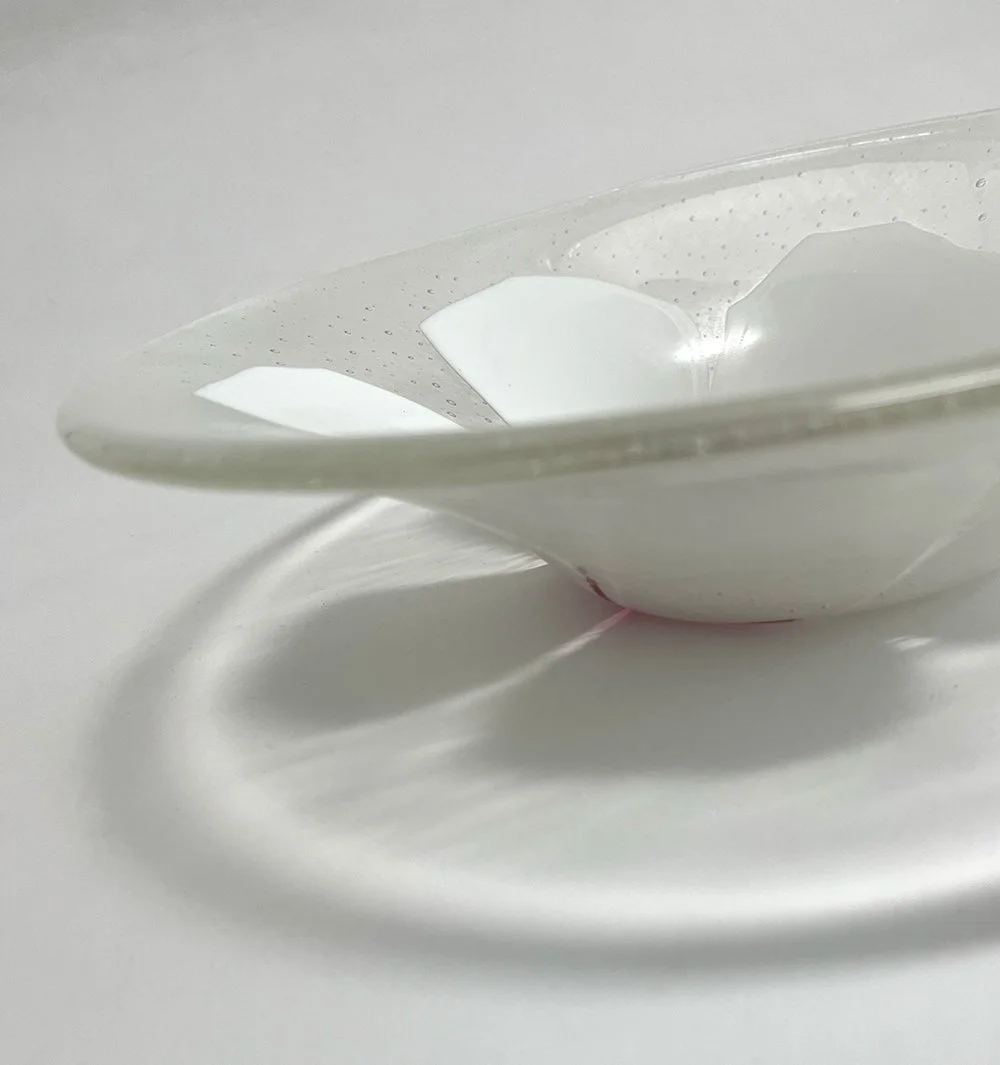 whiteflowerbowl2.jpg