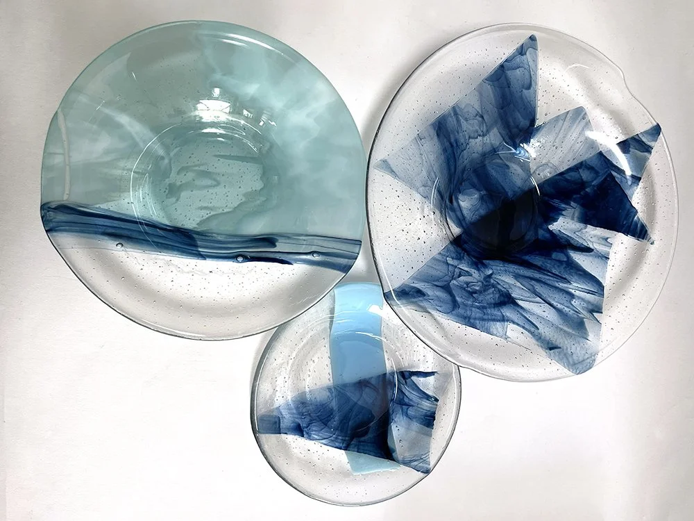 trioclearbluebowls3.jpg
