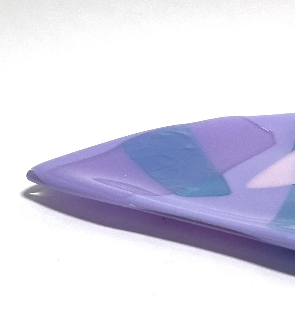 lavendertriangledish4.jpg