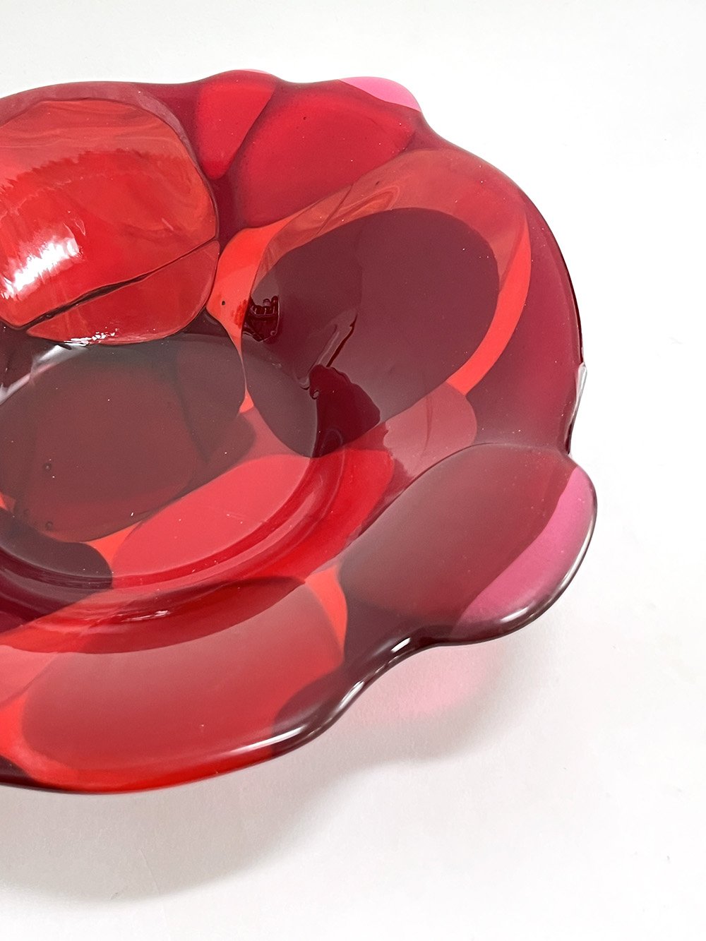 redcirclebowl2.jpg