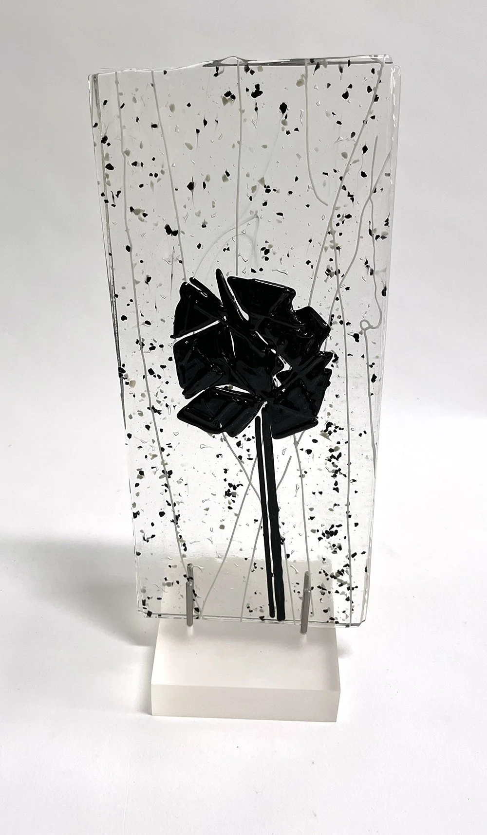 blackflower6.jpg