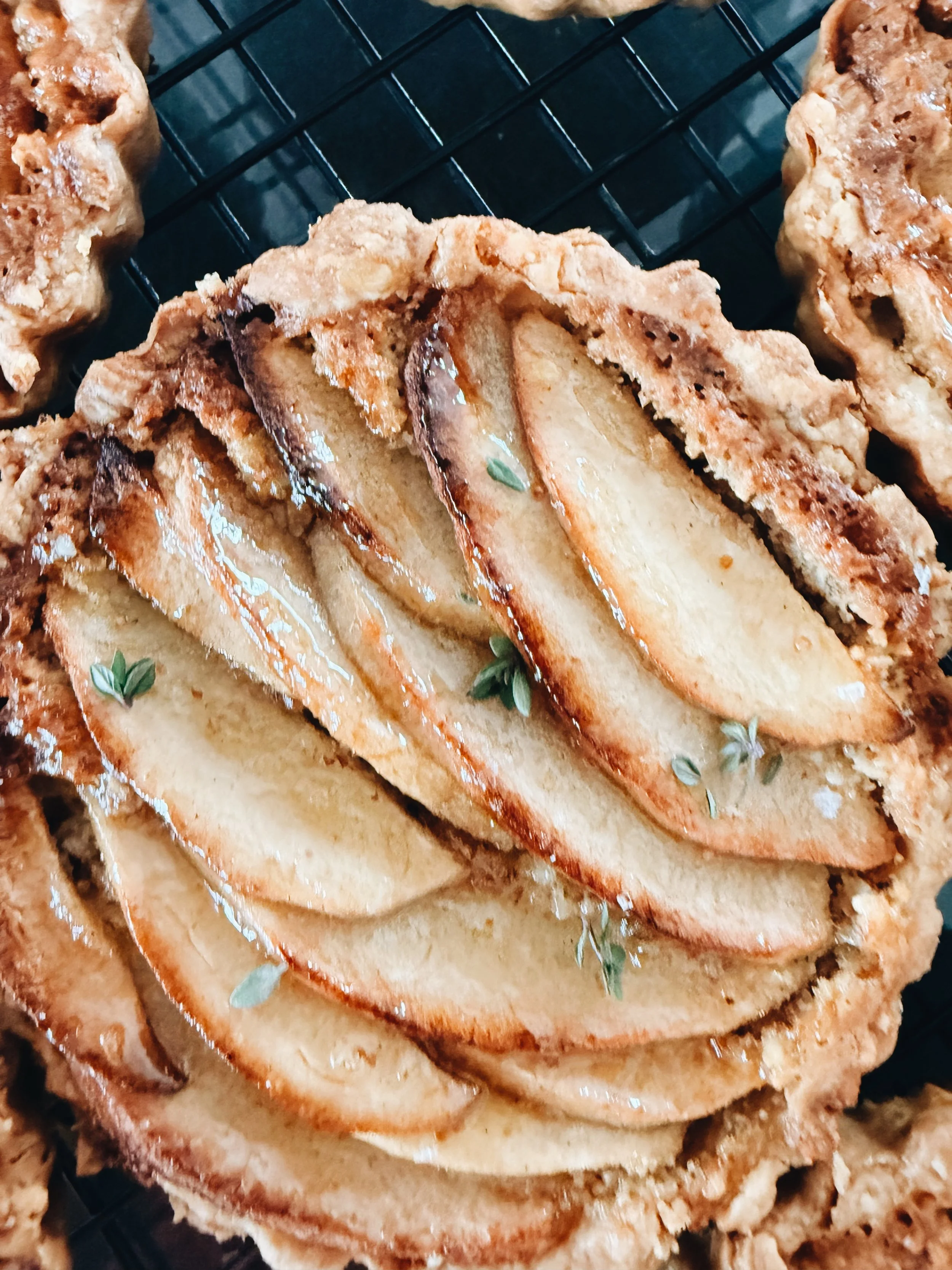 brown butter apple + rye tartlet / xxvi