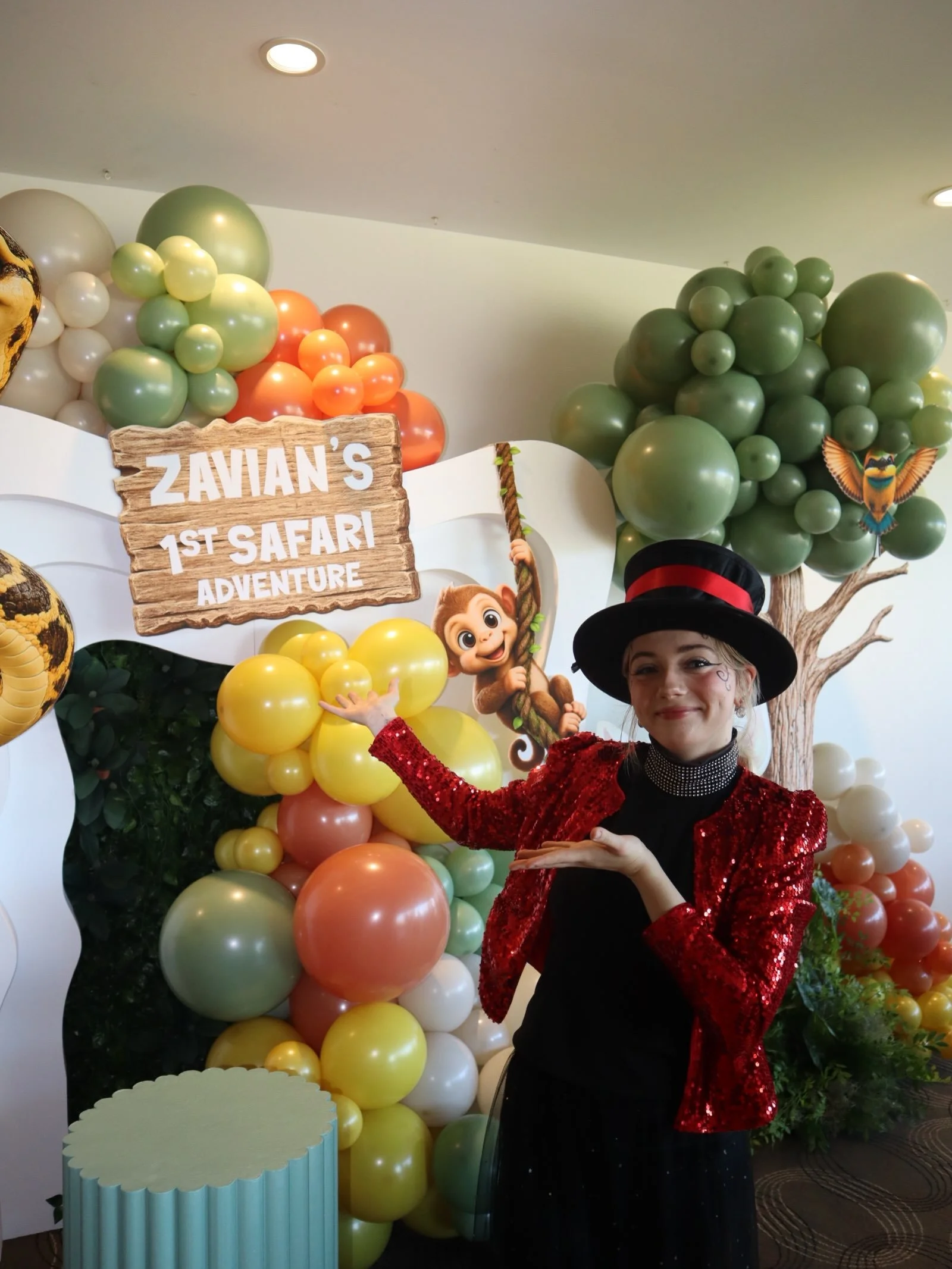 thanks for having me at zavian&rsquo;s 1st birthday! 

had an amazing time entertaining the crowd! 

#magicmacy #kidsmagic #party #sydneymagician #explore