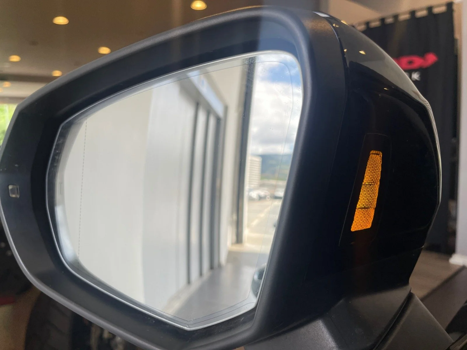 WhatsApp Image 2025-12-18 at 14.41.18 (4).jpeg