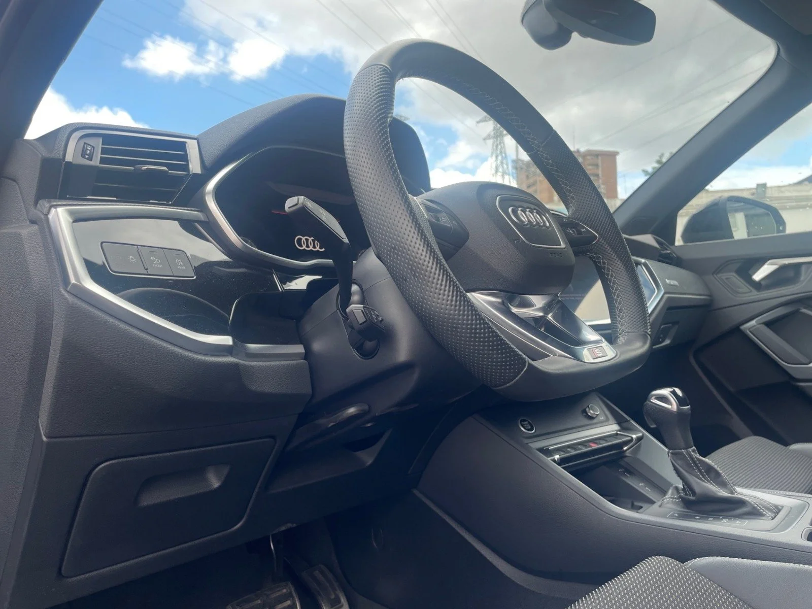 WhatsApp Image 2025-12-18 at 14.41.06 (1).jpeg