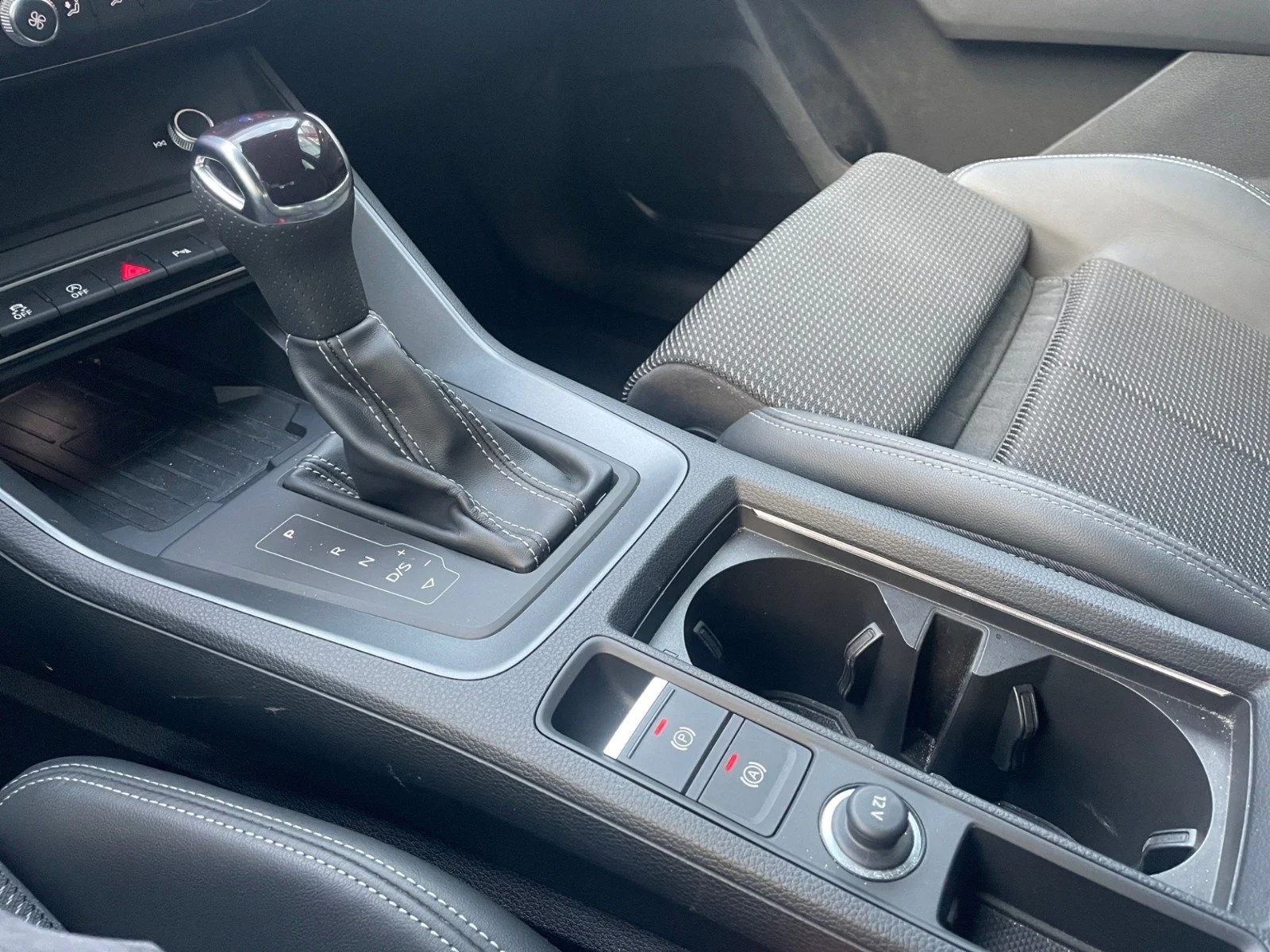 WhatsApp Image 2025-12-18 at 14.49.56 (11).jpeg