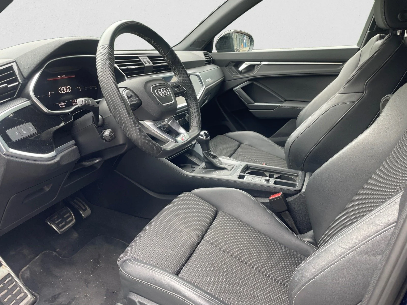 WhatsApp Image 2025-12-18 at 14.38.27 (3).jpeg