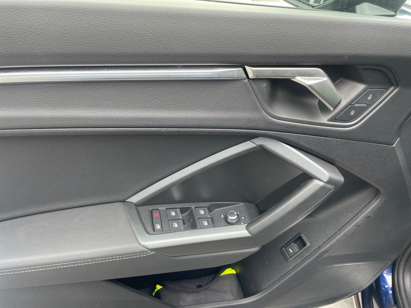 WhatsApp Image 2025-12-18 at 14.38.25.jpeg