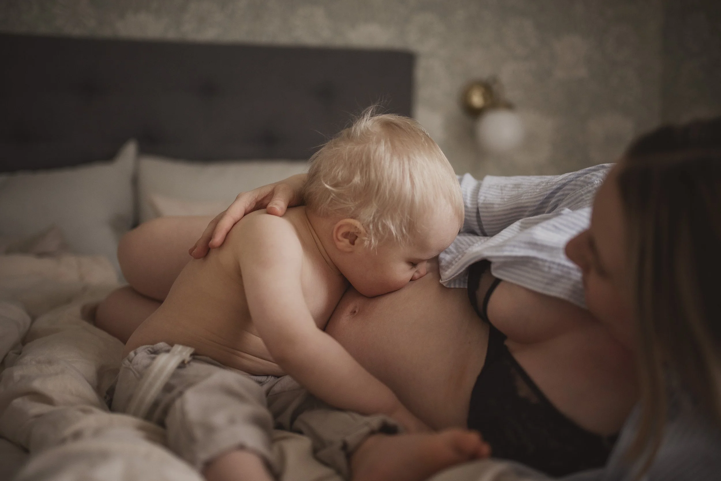 Moderskapsfotograf Karis.jpg