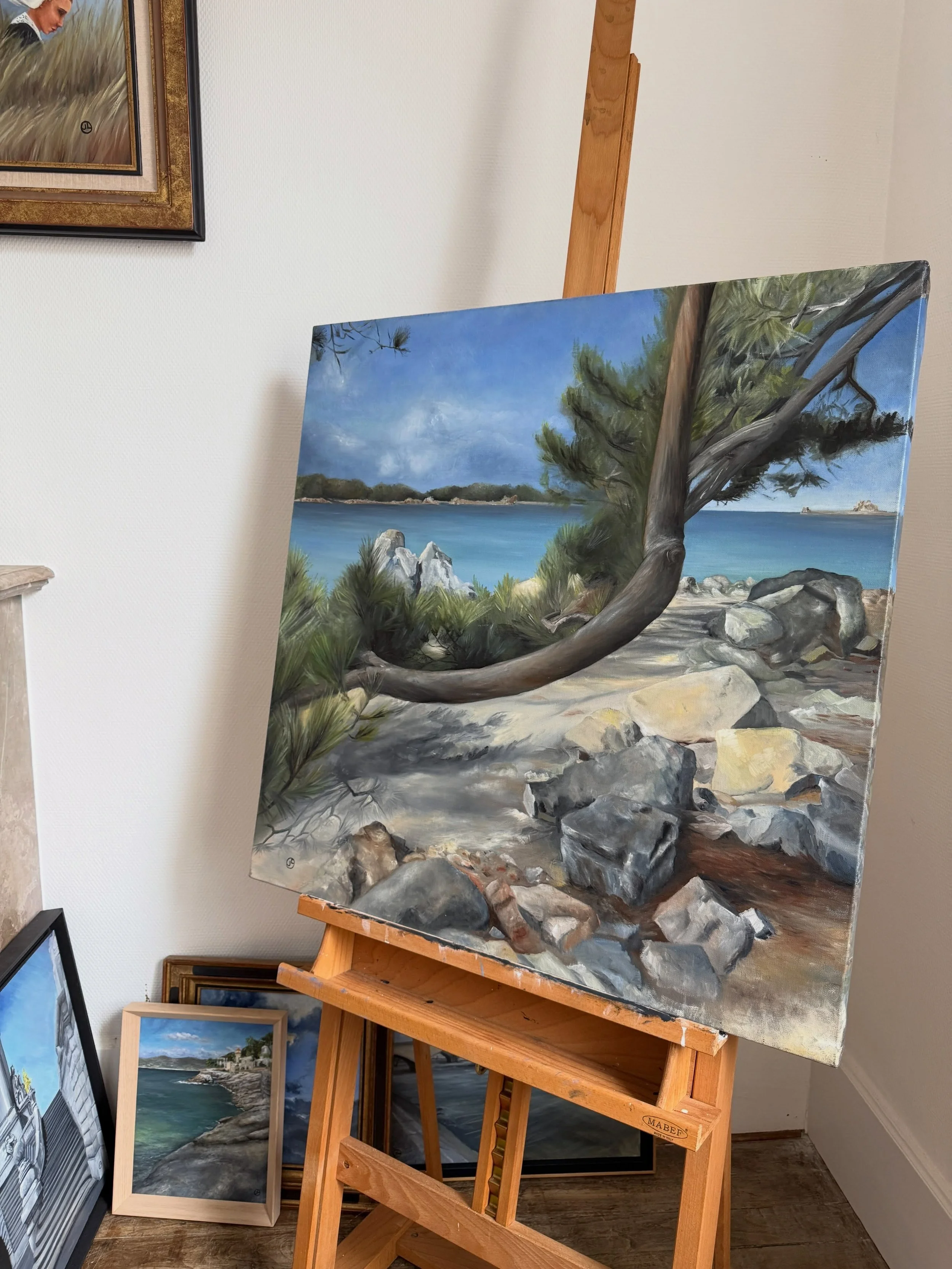 You can see the horizon, but no one can see you.

That was the feeling I wanted to keep in this painting.
Hidden, but not cut off. Alone, but not lonely.
The islands are out there, yet for a moment it almost feels as though you&rsquo;re standing on o