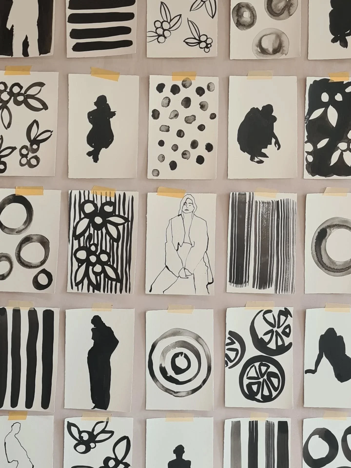 Recent make backdrop with what you have to hand a few hours. Ramblings in Indian ink, mourning my freshly plastered wall.
