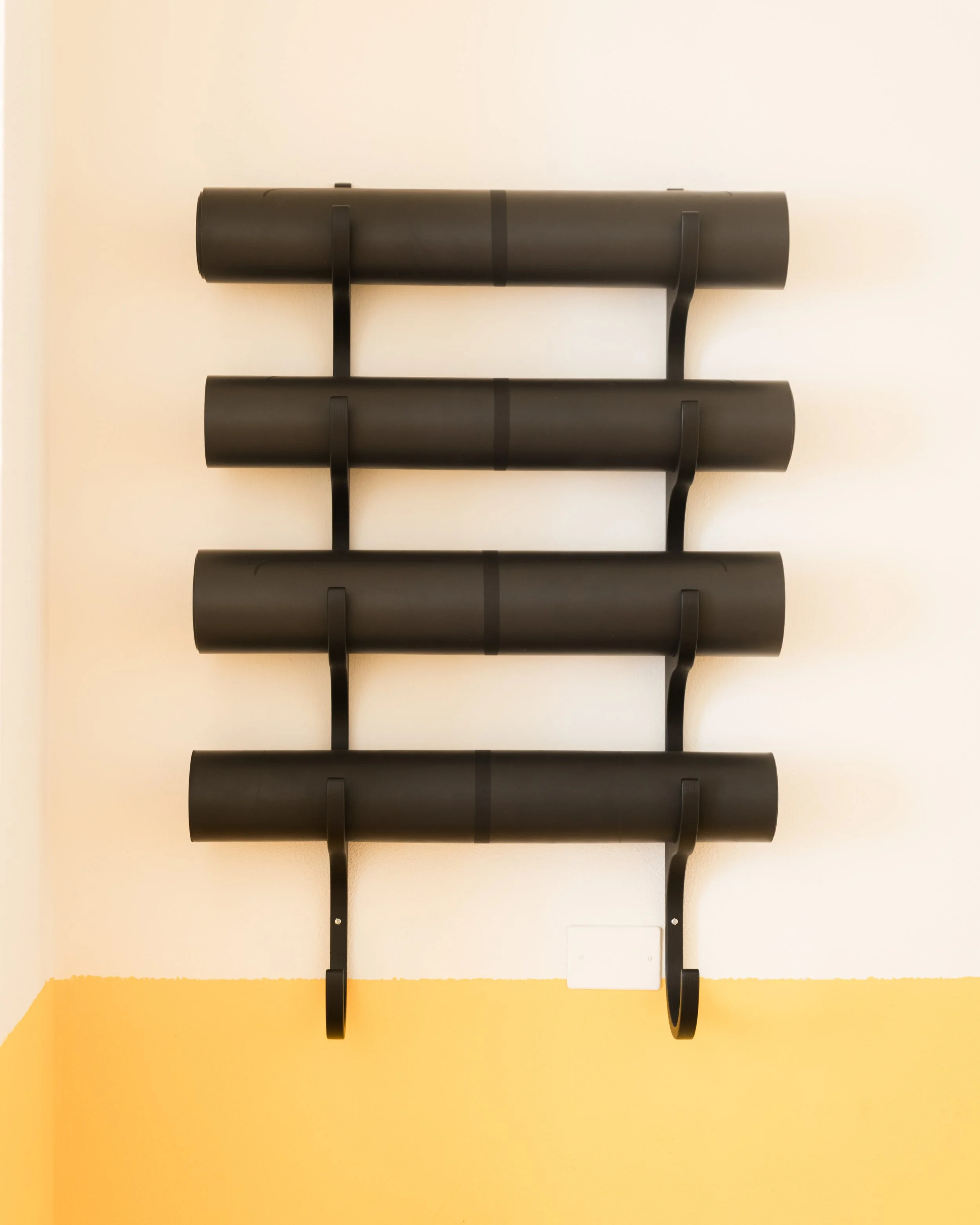 chiaroscuroyoga-tappetini-yoga.jpg