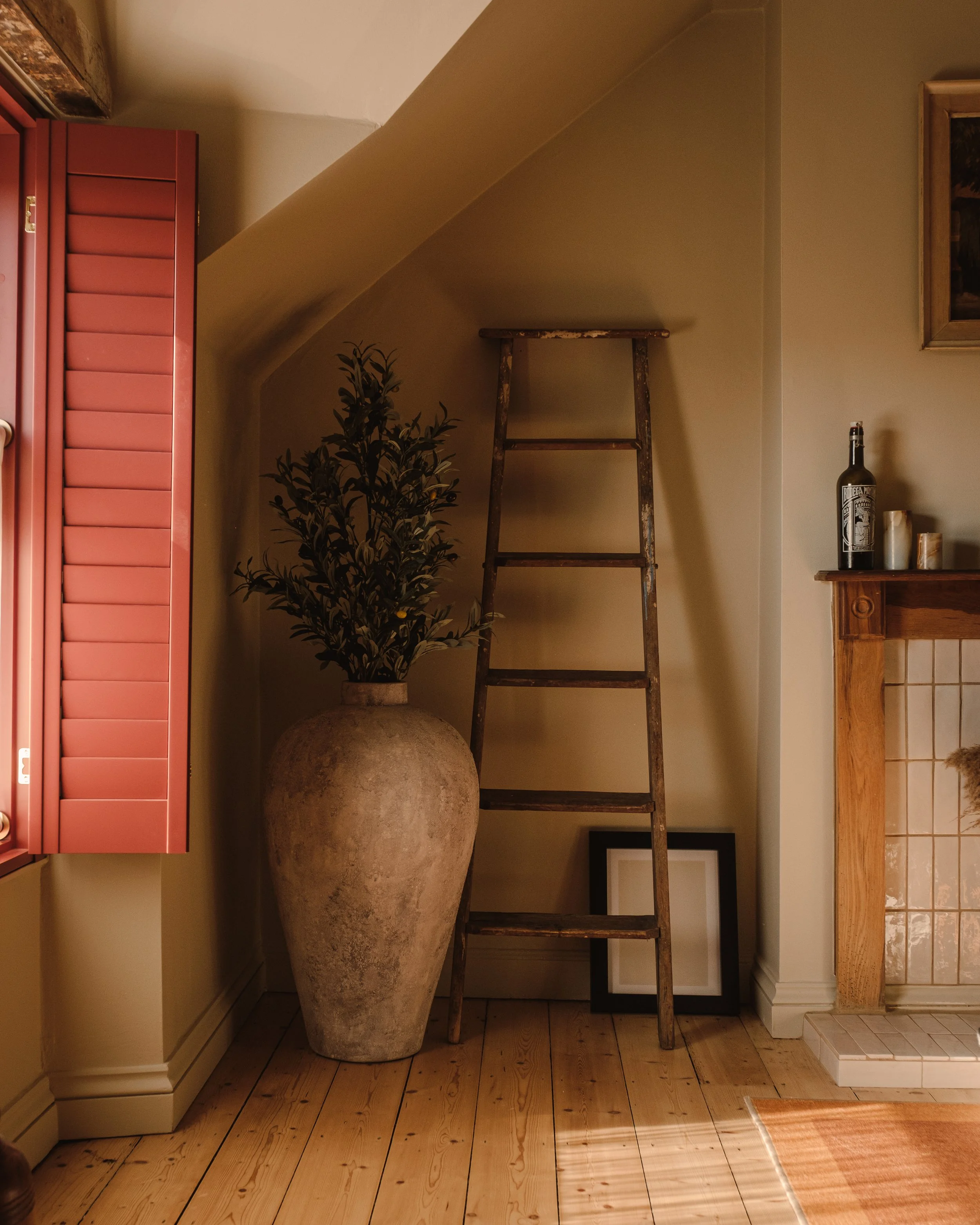 Pickleson x Shutterly Fabulous - Guest Room - Filthy Terracotta_41.jpg