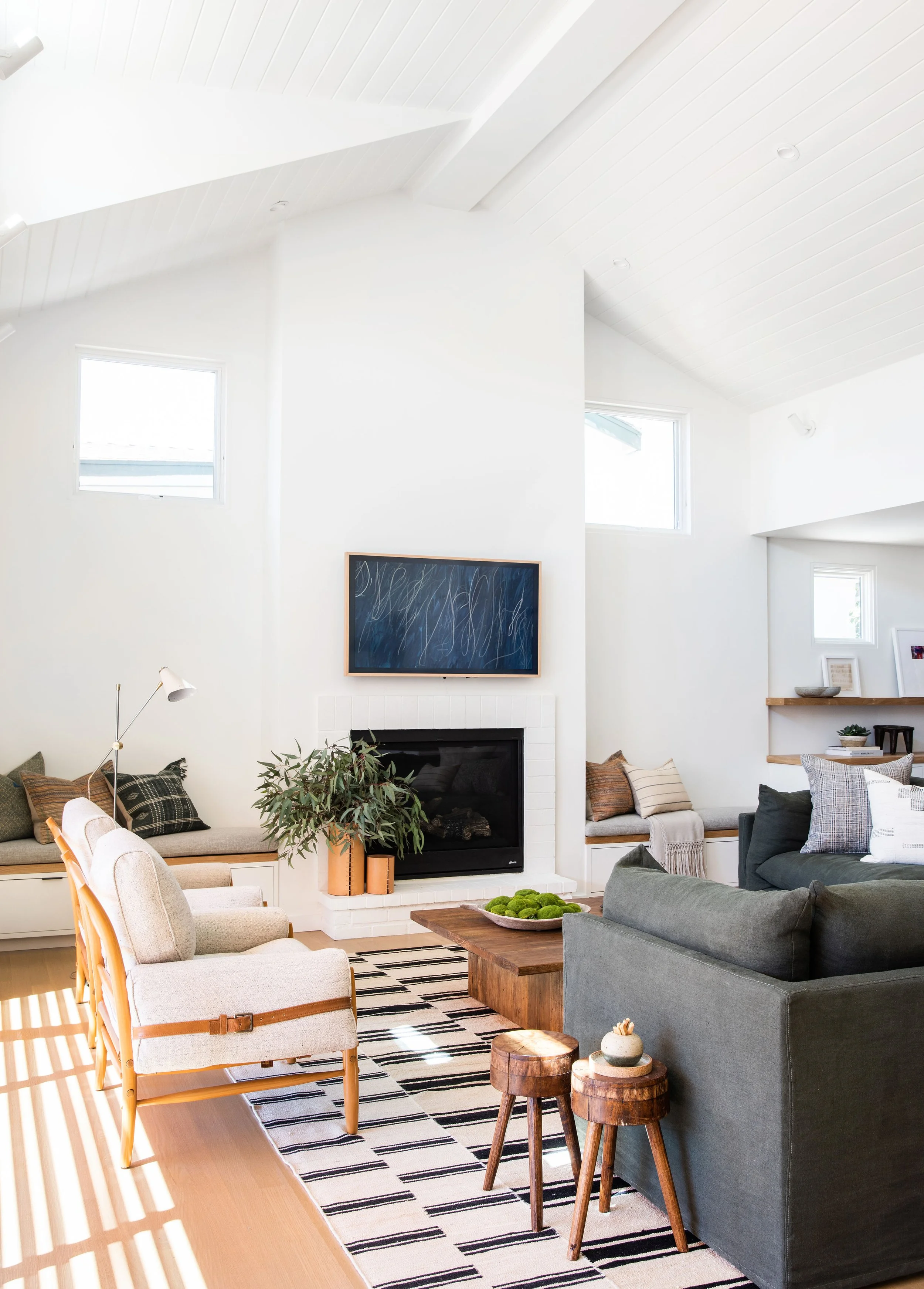 Amber-Interiors_Say-No-Morrison_Living-Room8.jpg