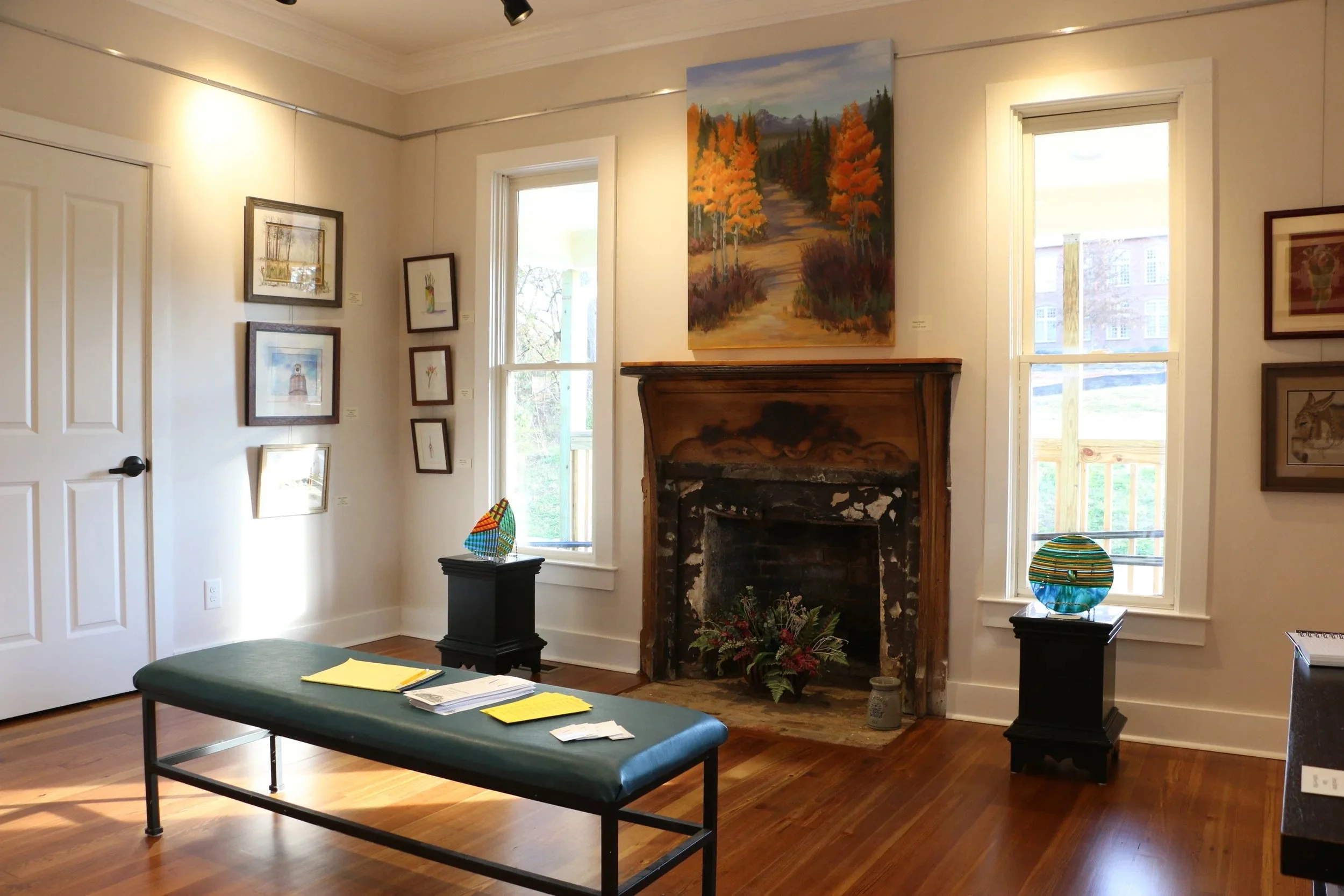  urban-foundry-atlanta-historic-art-house-logan-farm-park-acworth-interior-fireplace.jpeg