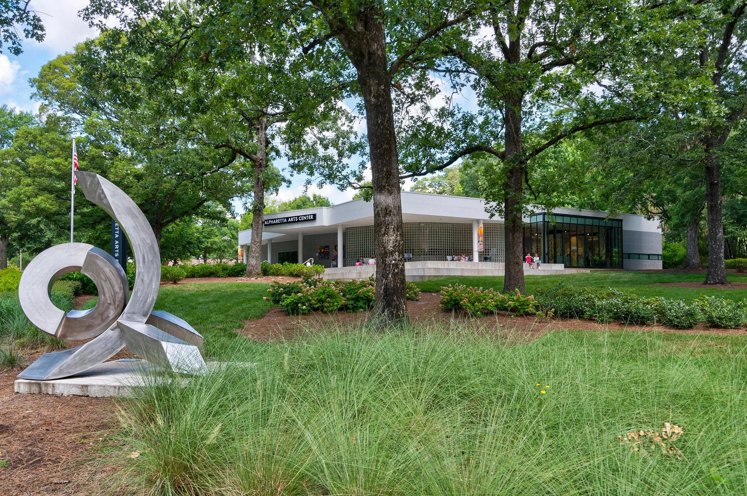  urban-foundry-alpharetta-arts-center-exterior-sculpture.jpeg