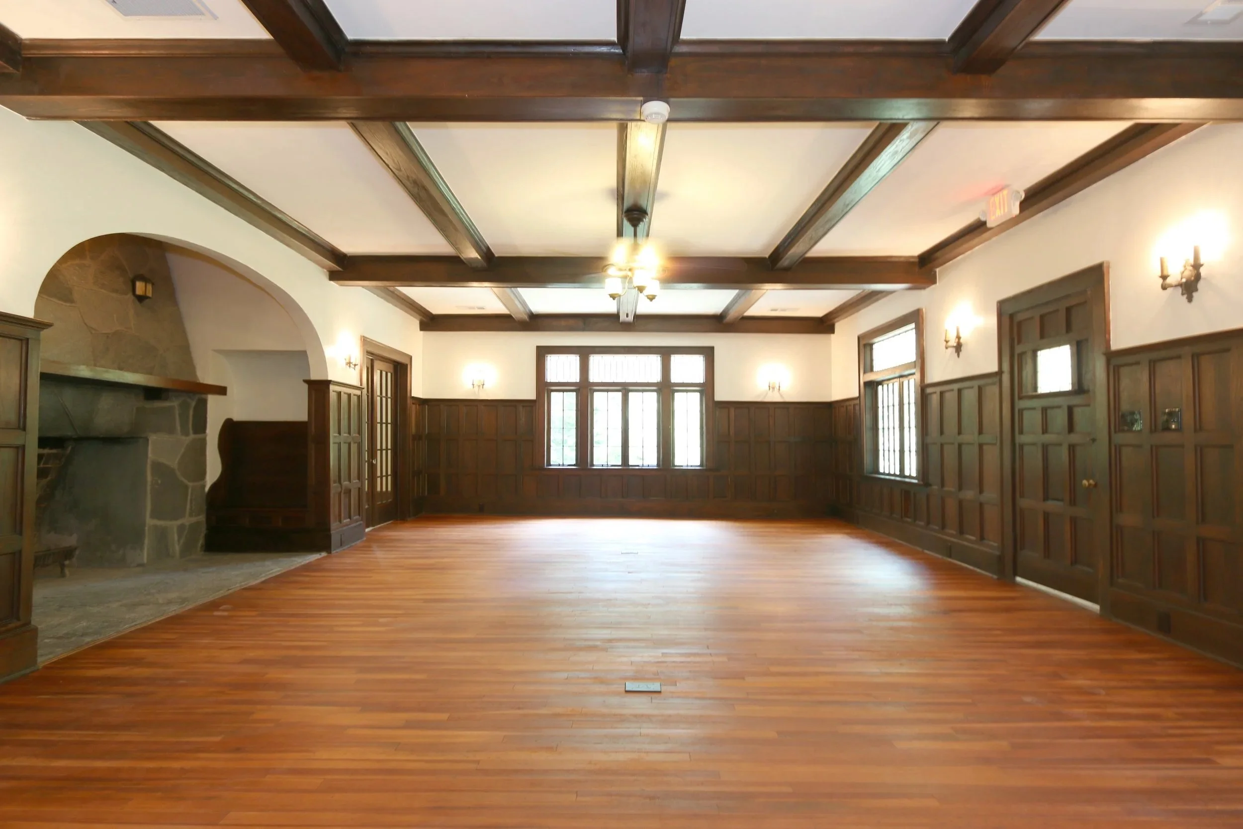  urban-foundry-sandy-springs-lost-corner-nature-preserve-historic-renovation-front-interior-millwork.jpeg