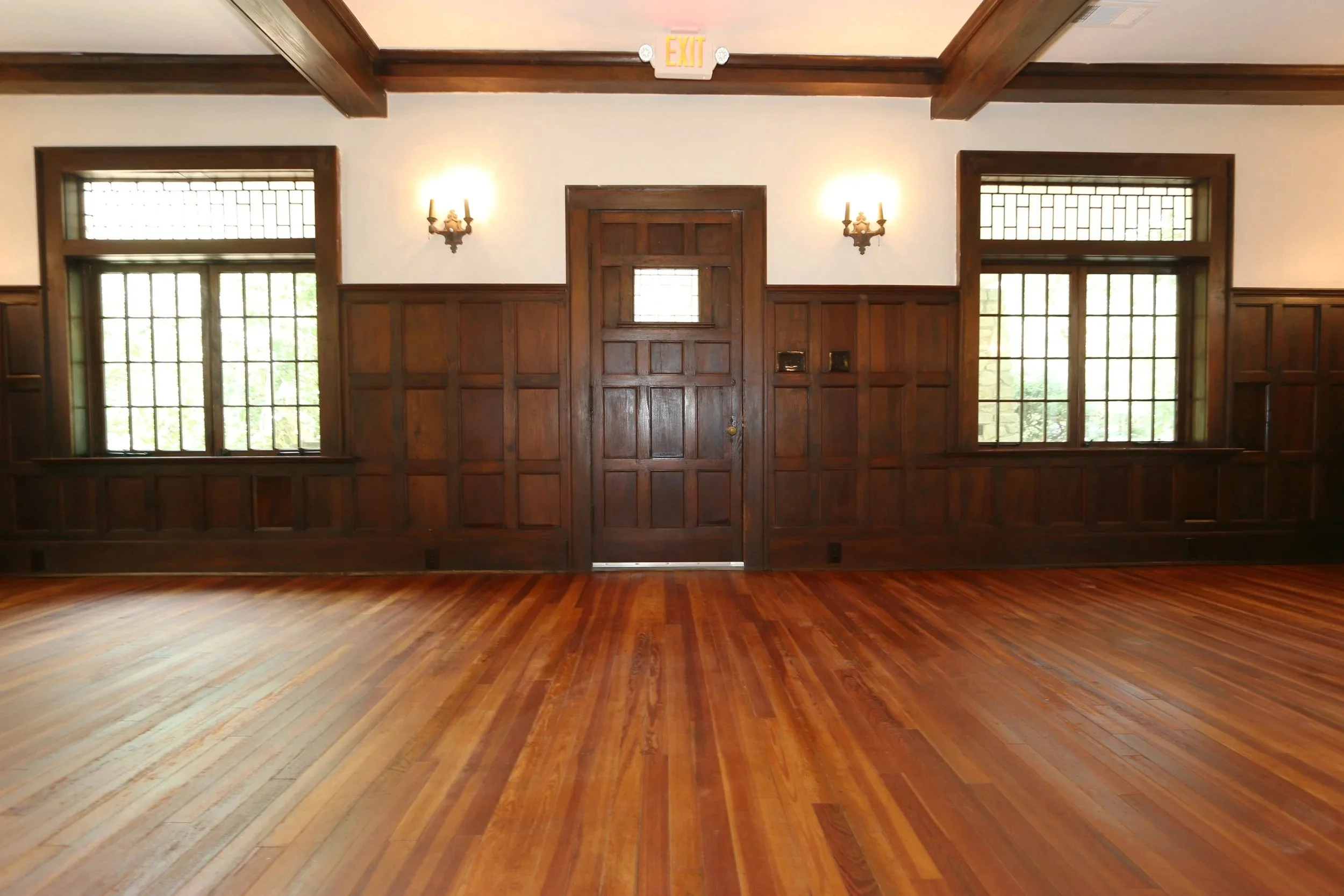  urban-foundry-sandy-springs-lost-corner-nature-preserve-historic-renovation-front-interior-millwork-front-door.jpeg