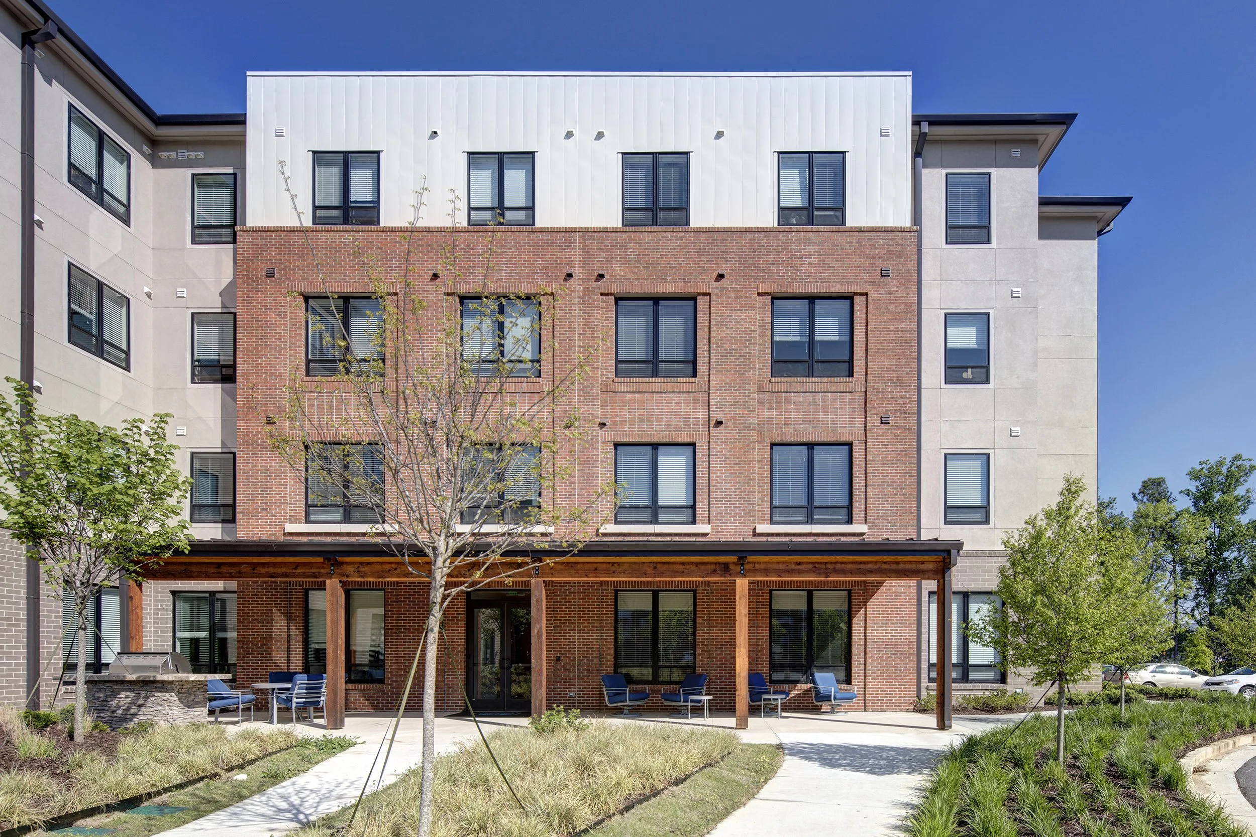 Urban-Foundry-Mercy-Parck-Consulting-Multifamily-Commercial-Devlopment-Atlanta-Exterior-Covered-Patio.jpg