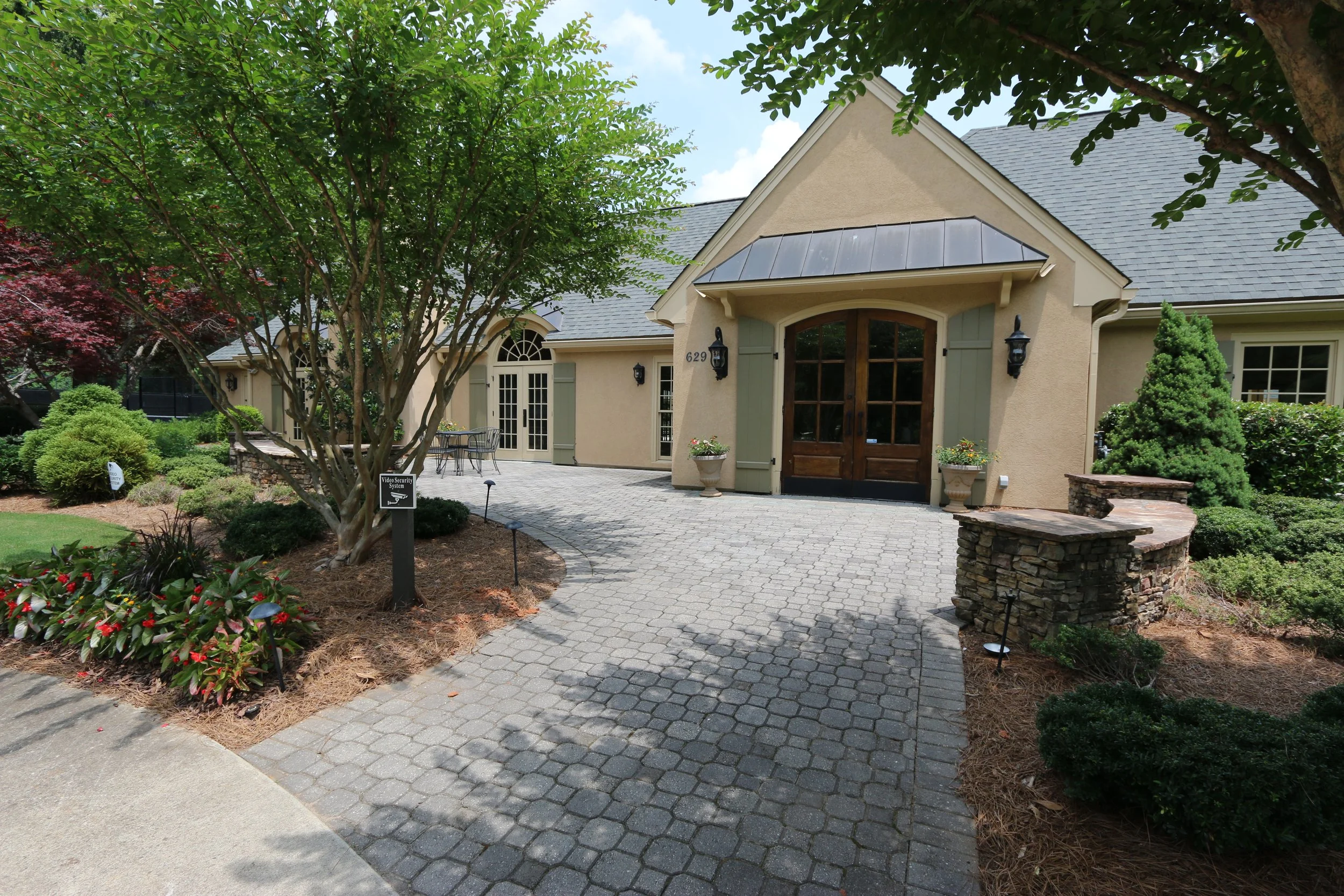 urban-foundry-sibley-forest-clubhouse-renovation-exterior-front-door.JPG