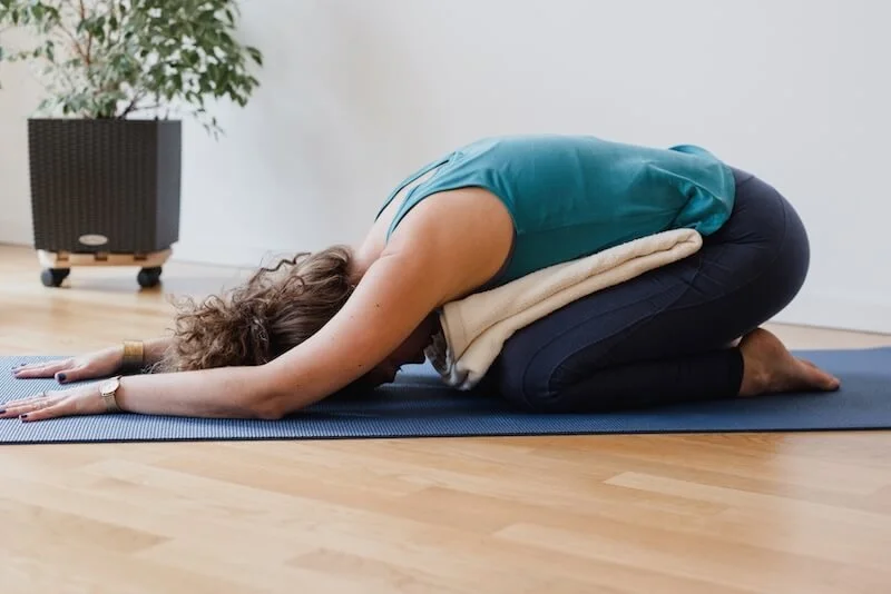 Endo Yoga in Berlin mit Isabell Witt