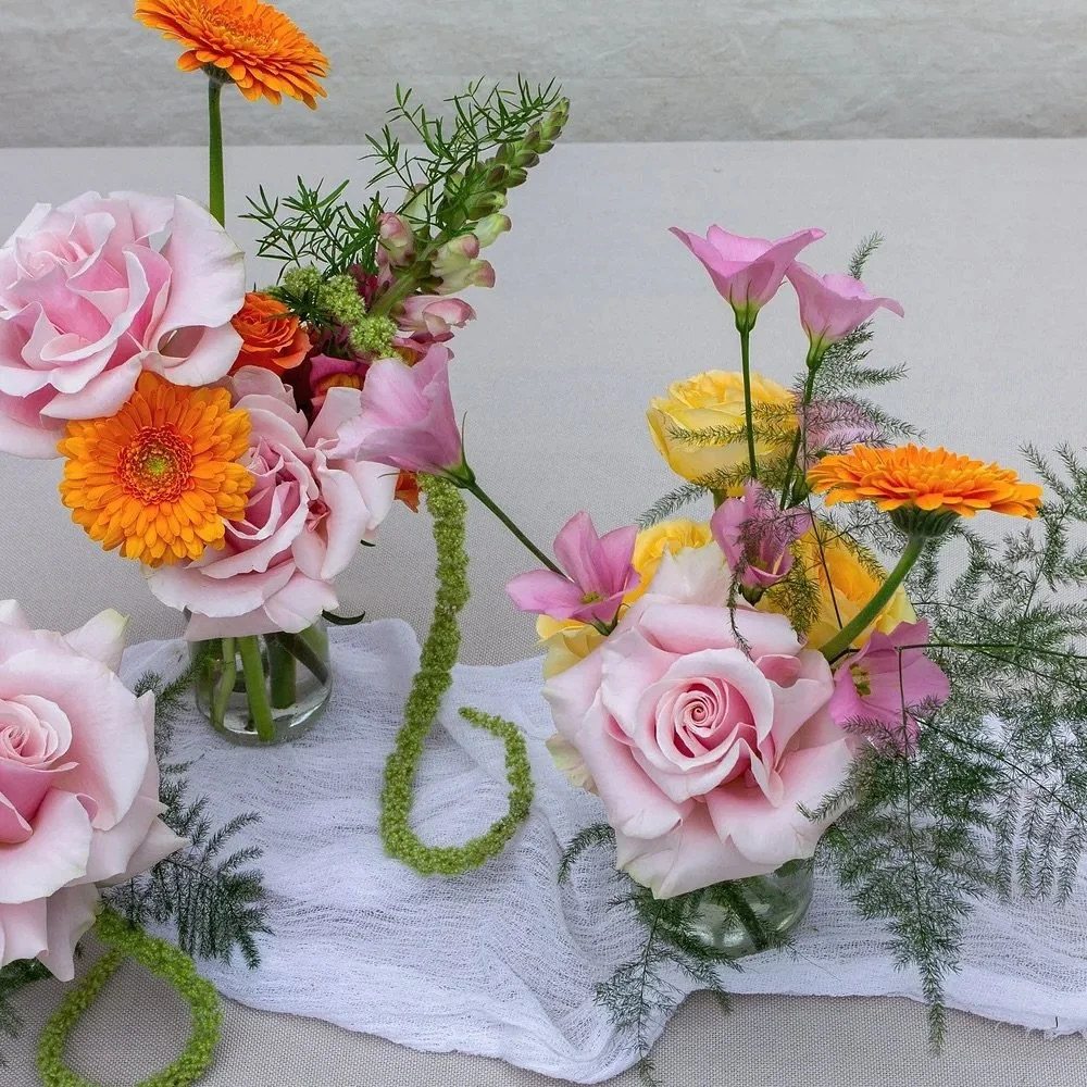🍬🍬🍬

.
#flowers #weddingflowers #tableflowers #colourfulflowers #brightflowers #norfolkwedding #norfolkflorist #flowersofinstagram