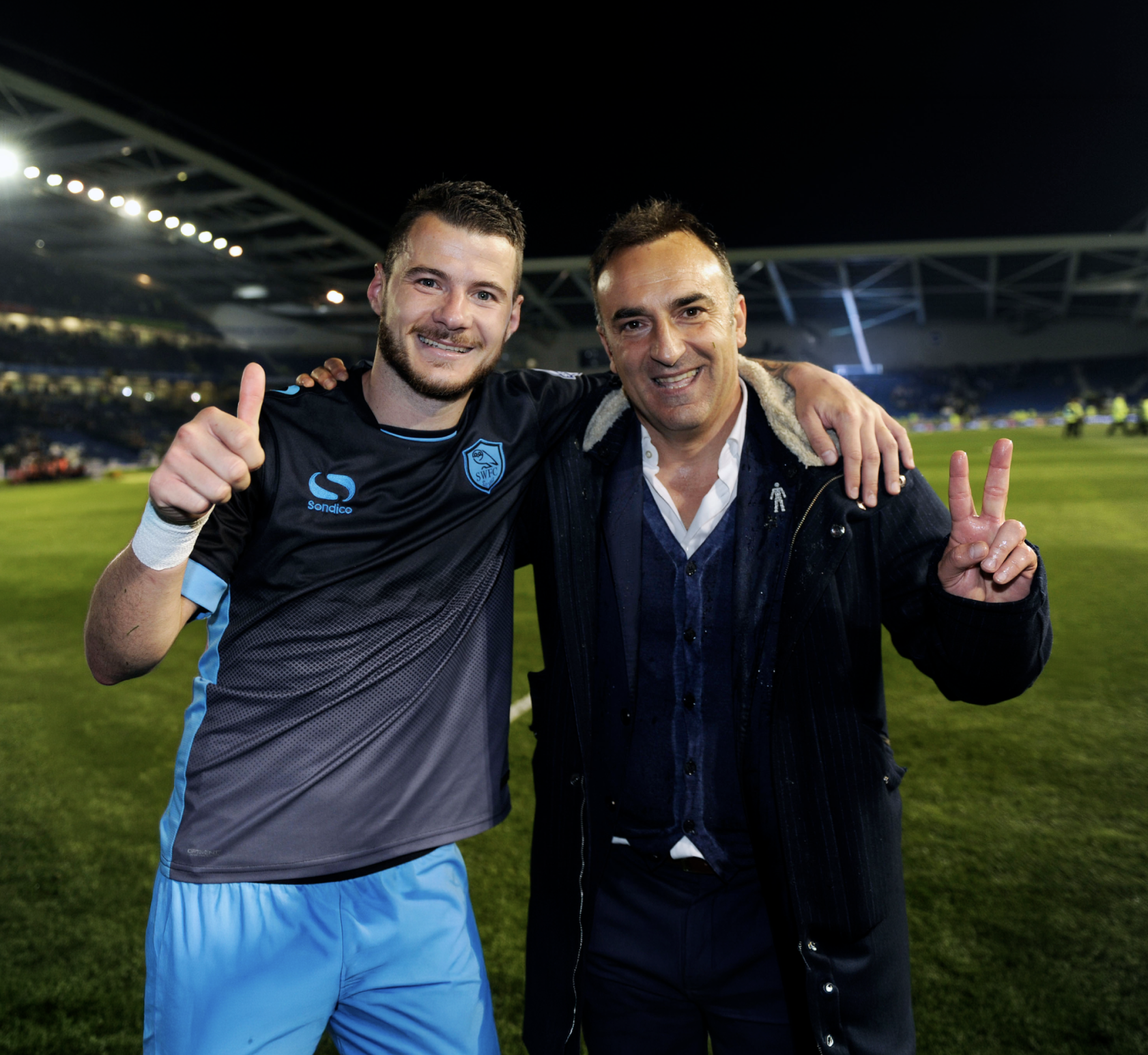 Carlos Carvalhal and the 2016 Play-Off Squad Return to Hillsborough!