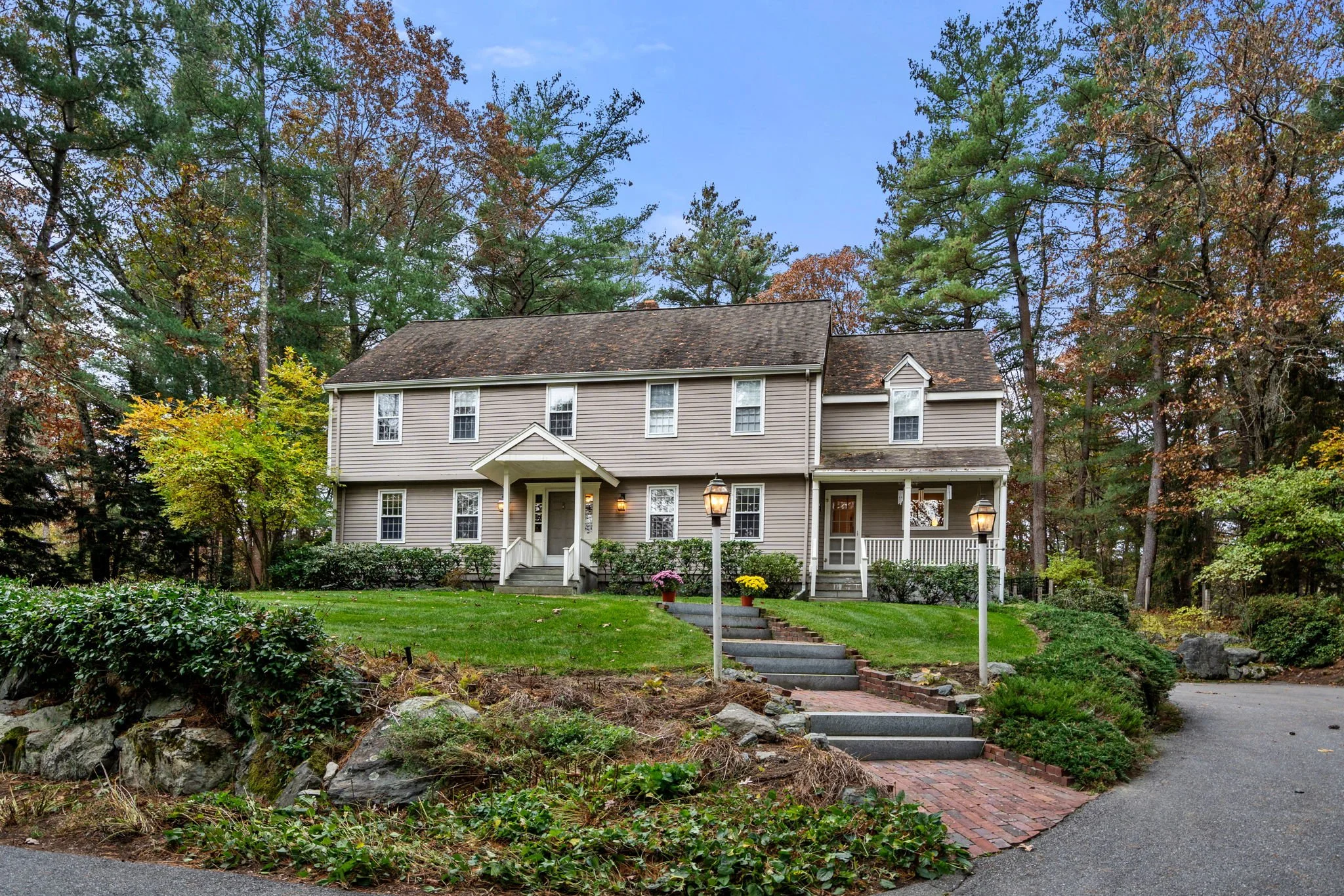 41-web-or-mls-Exterior (2 of 11).jpg