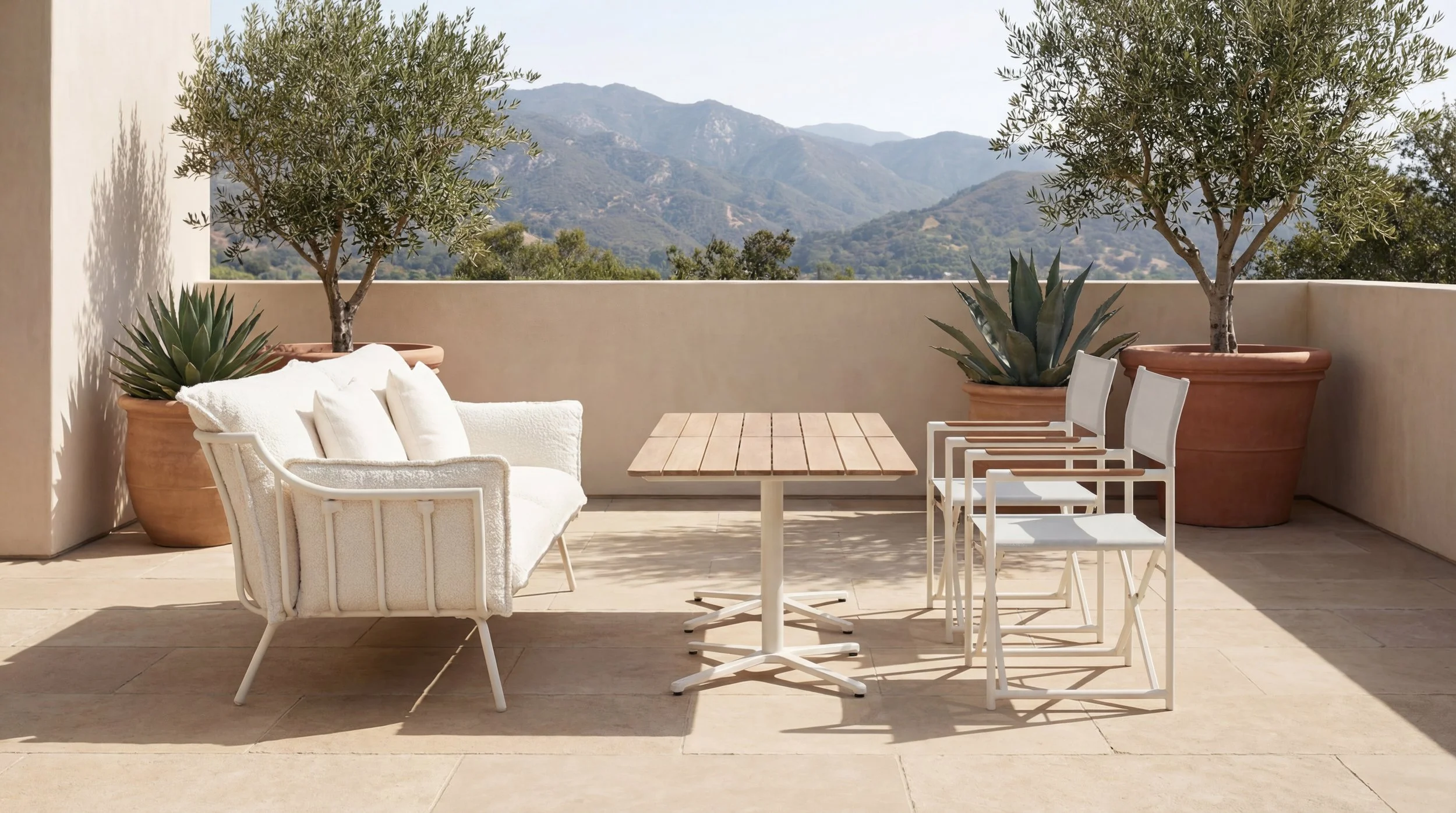 Vista Dining Collection