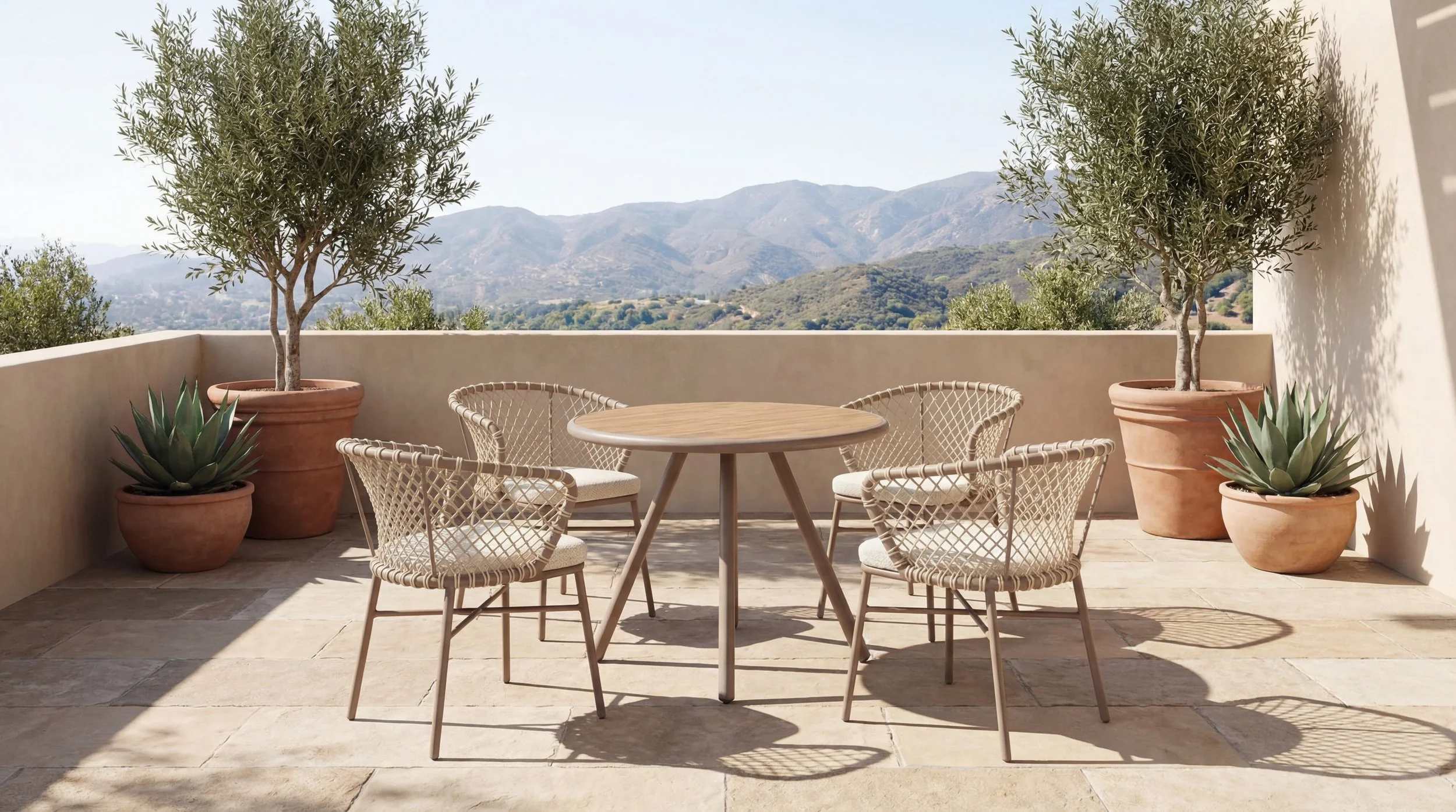 Balcón Dining Collection