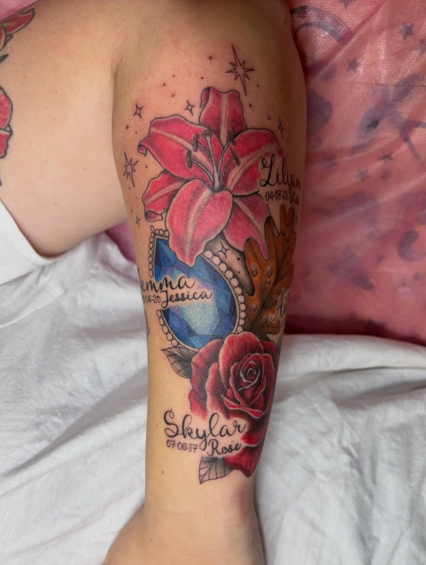 Can&rsquo;t wait to finish this custom color piece 😍😍😍 #tattoo #flowertattoo #colortattoo #floraltattoo #daughtertattoo #girlytattoo #femaletattooartist #bostontattooartist #nhtattooartist