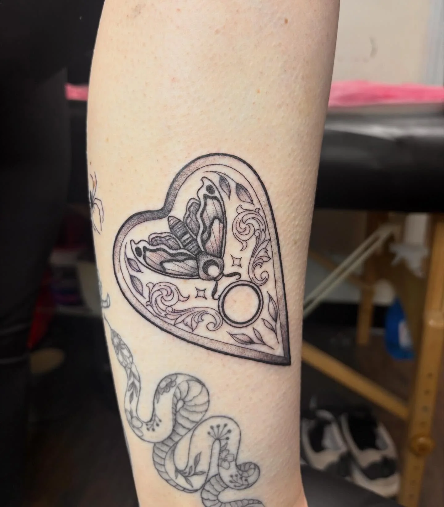 Moth planchette 😍 #tattoo #tattooed #witchy #tattooedwomen #tattooflash