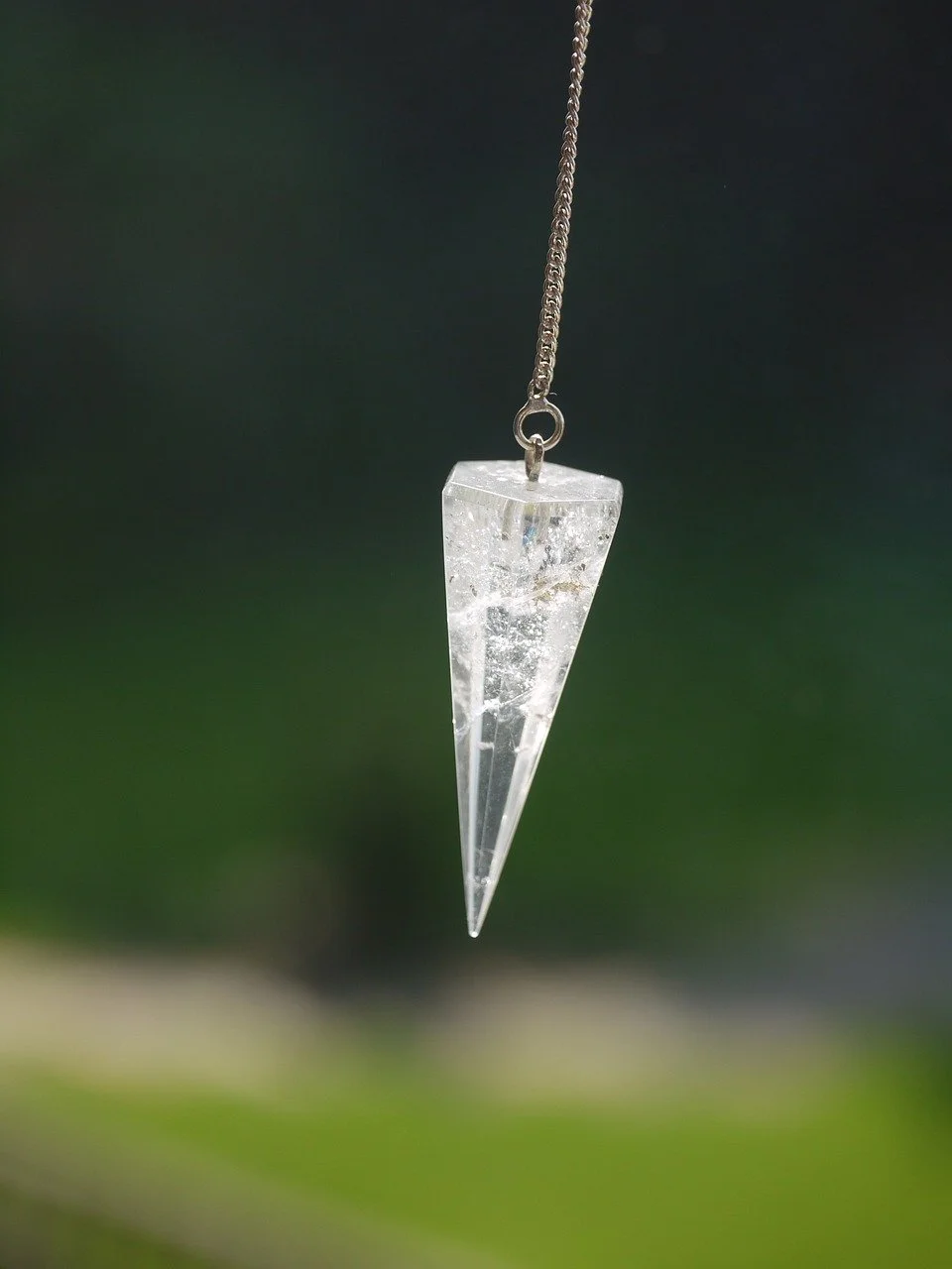 Finding Calm from Anywhere: The Benefits of Distance Reiki Healing