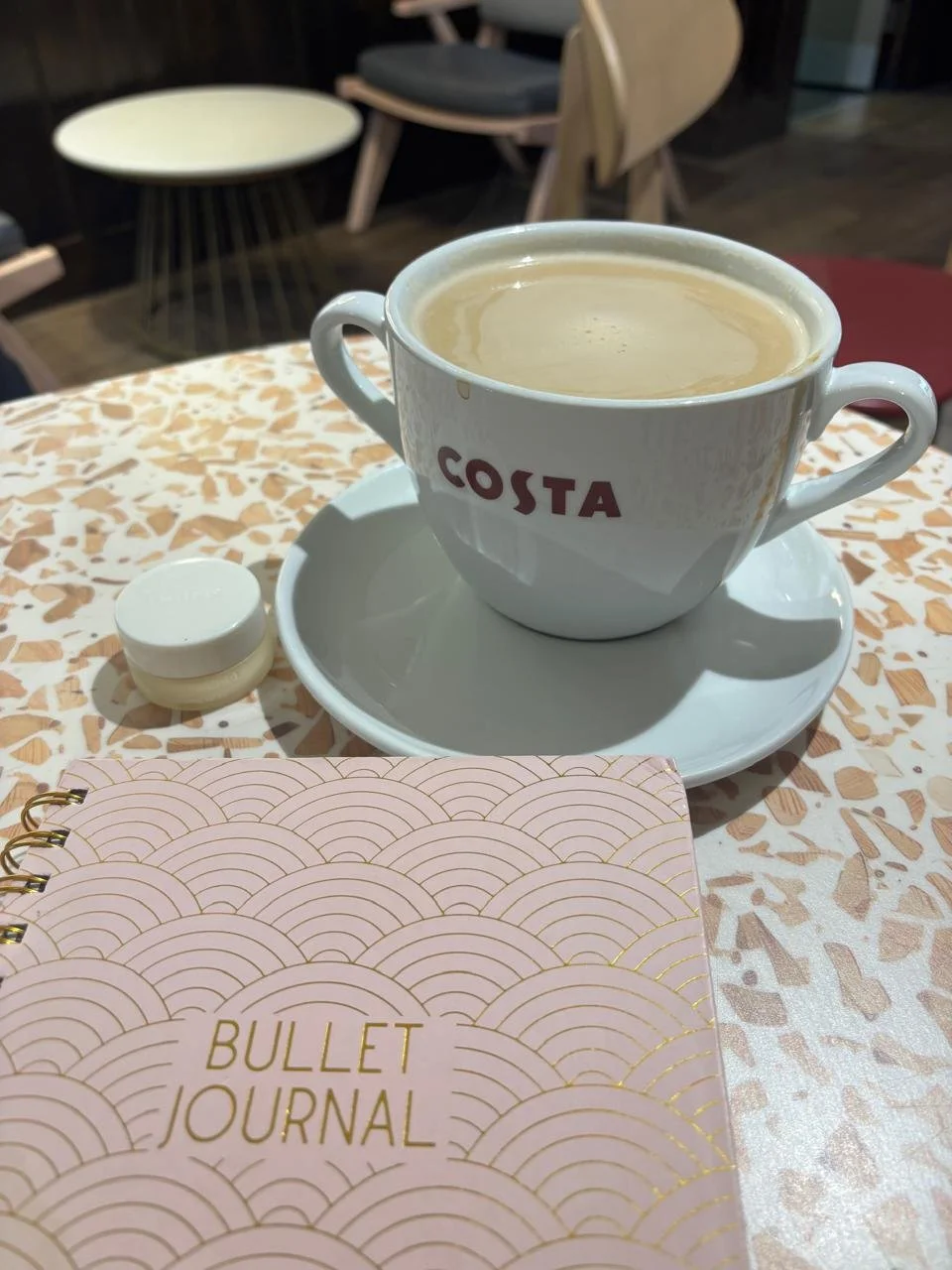 The Power of Gratitude: How journalling can help you pause, reflect &amp; reconnect 💚✨