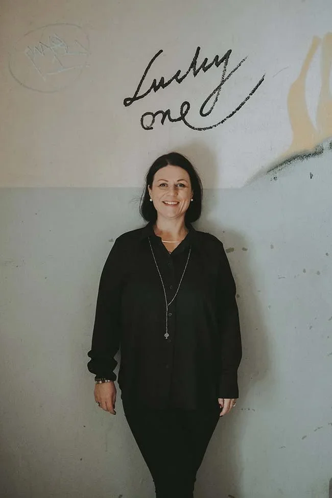 Elena Vuori työssään psykofyysisenä terapeutina