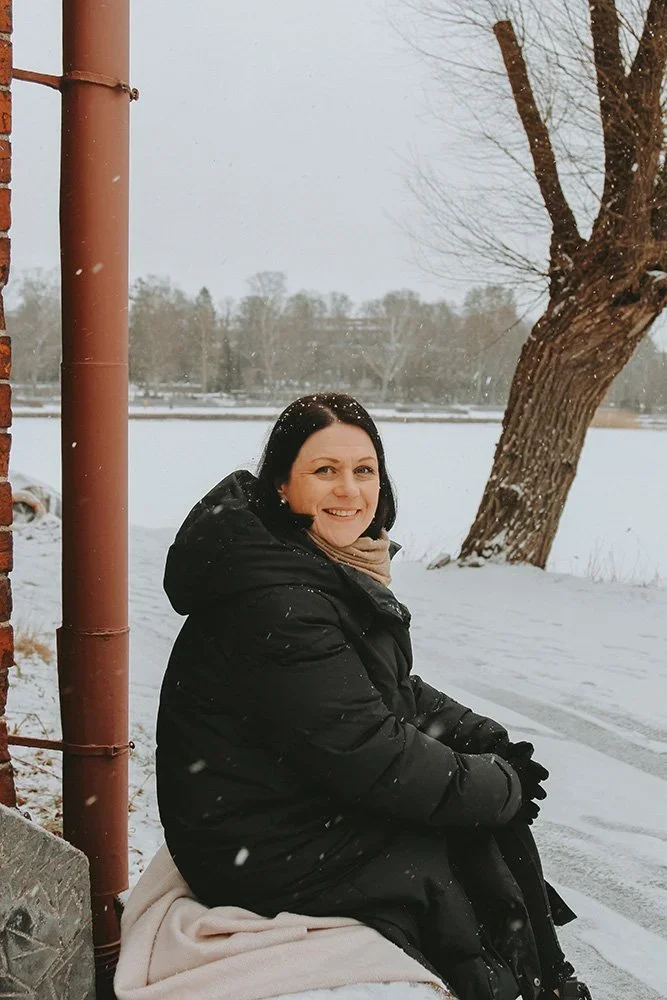 Elena Vuori on koulutukseltaan mm. ratkaisukeskeinen terapeutti