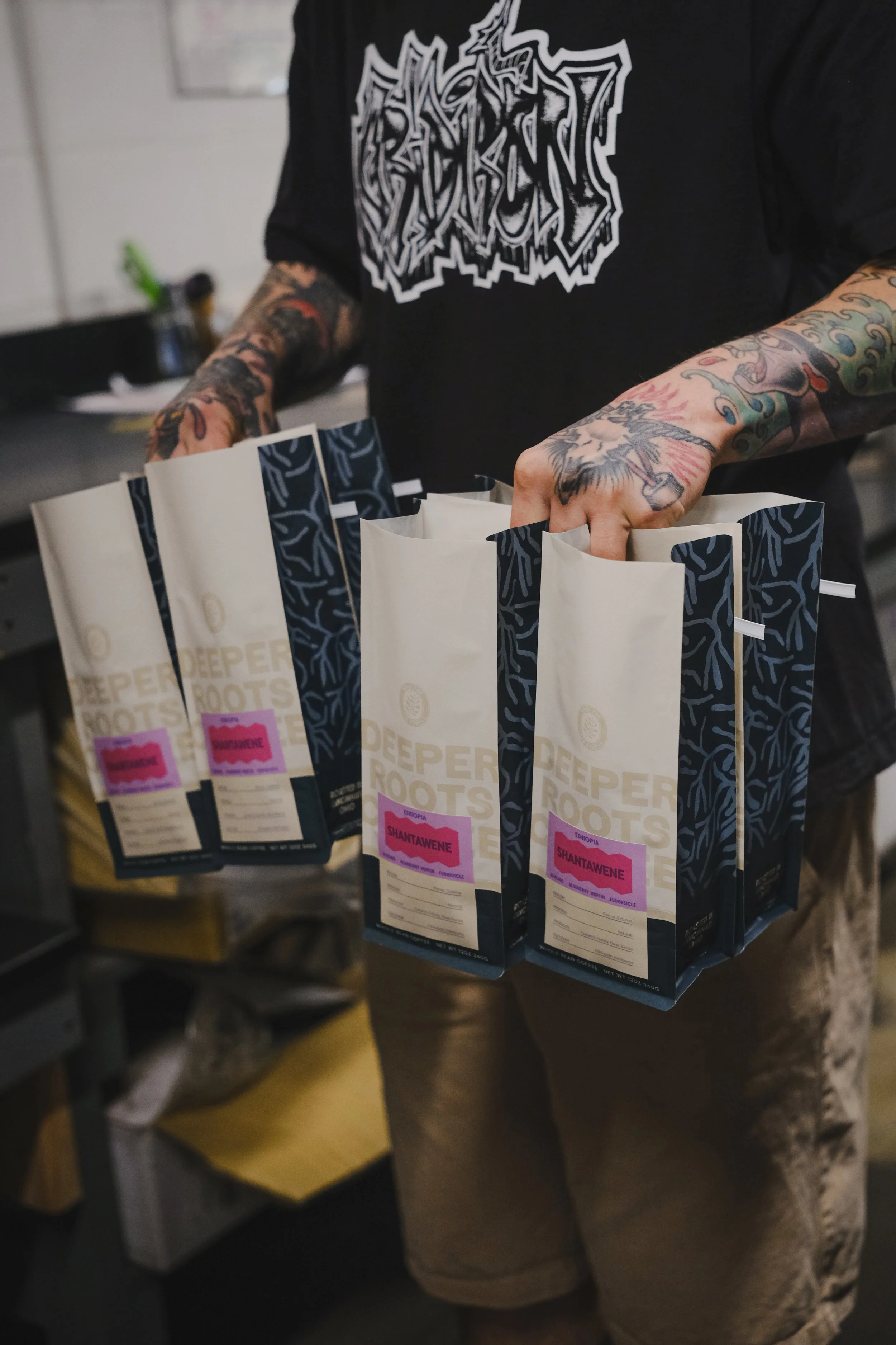 BREAKING IT DOWN: HOW TO DISPOSE OF OUR COFFEE BAGS