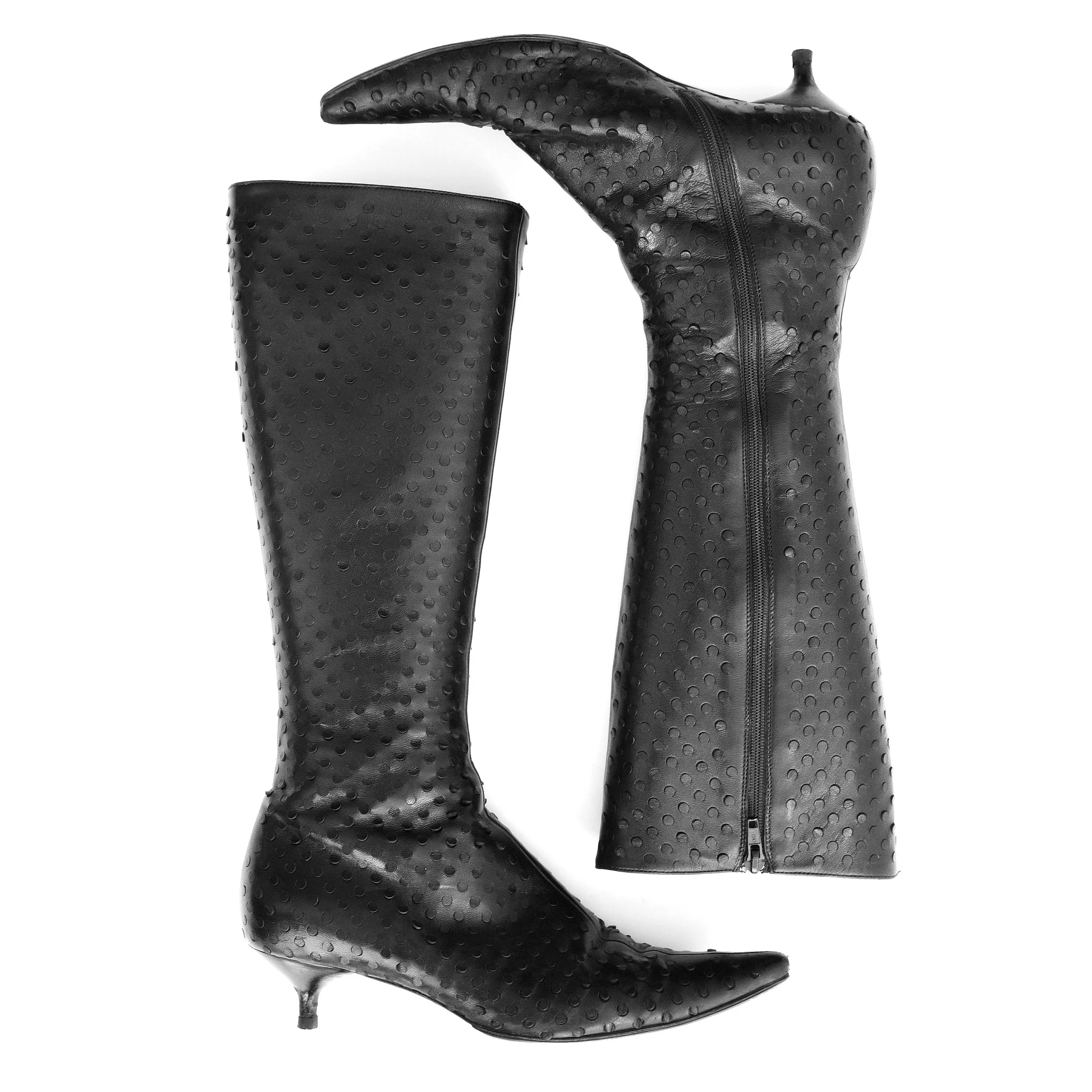 HelmutLang_SS2001_PerforatedLe 