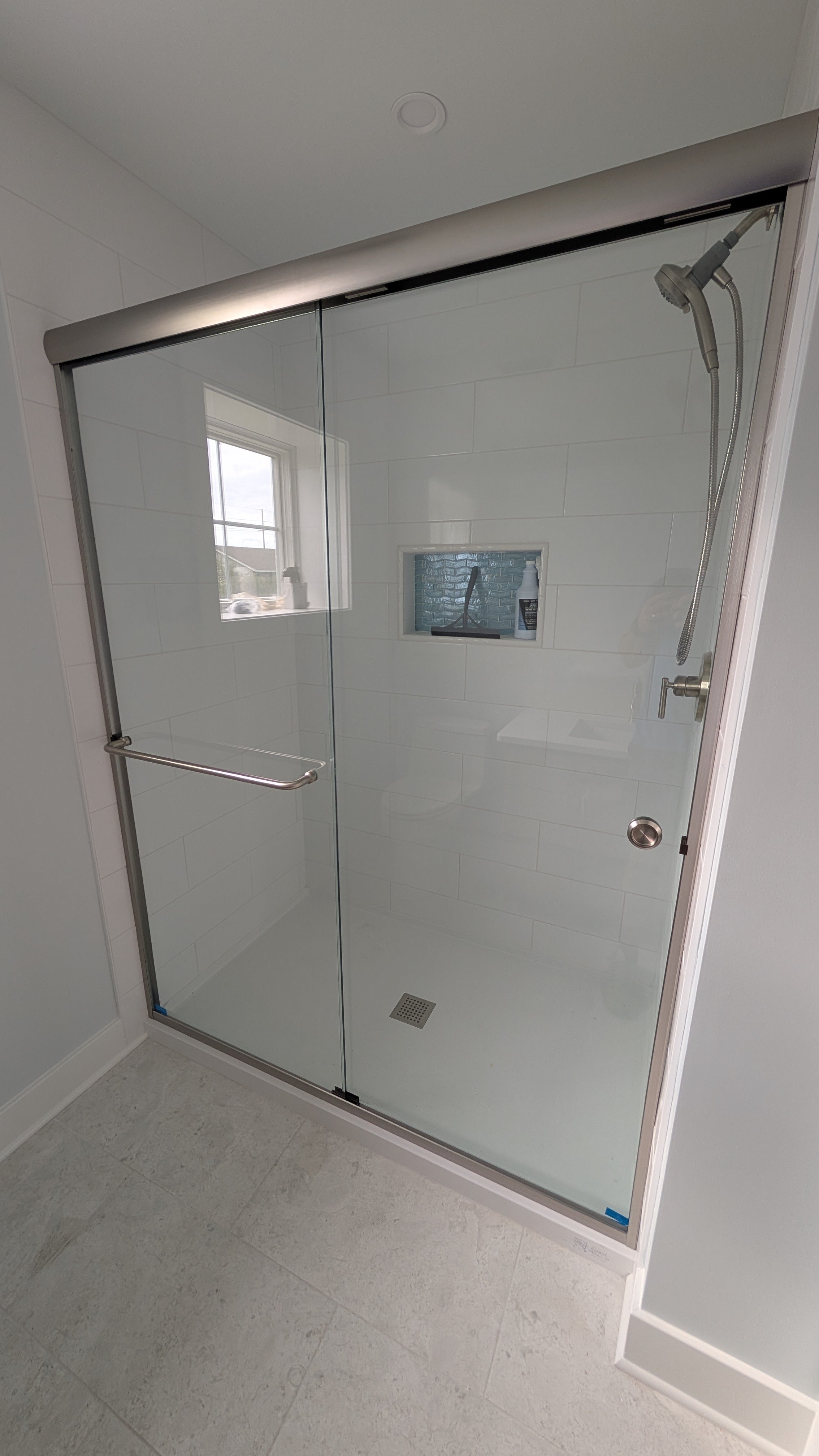 3/8" Traditional Slider