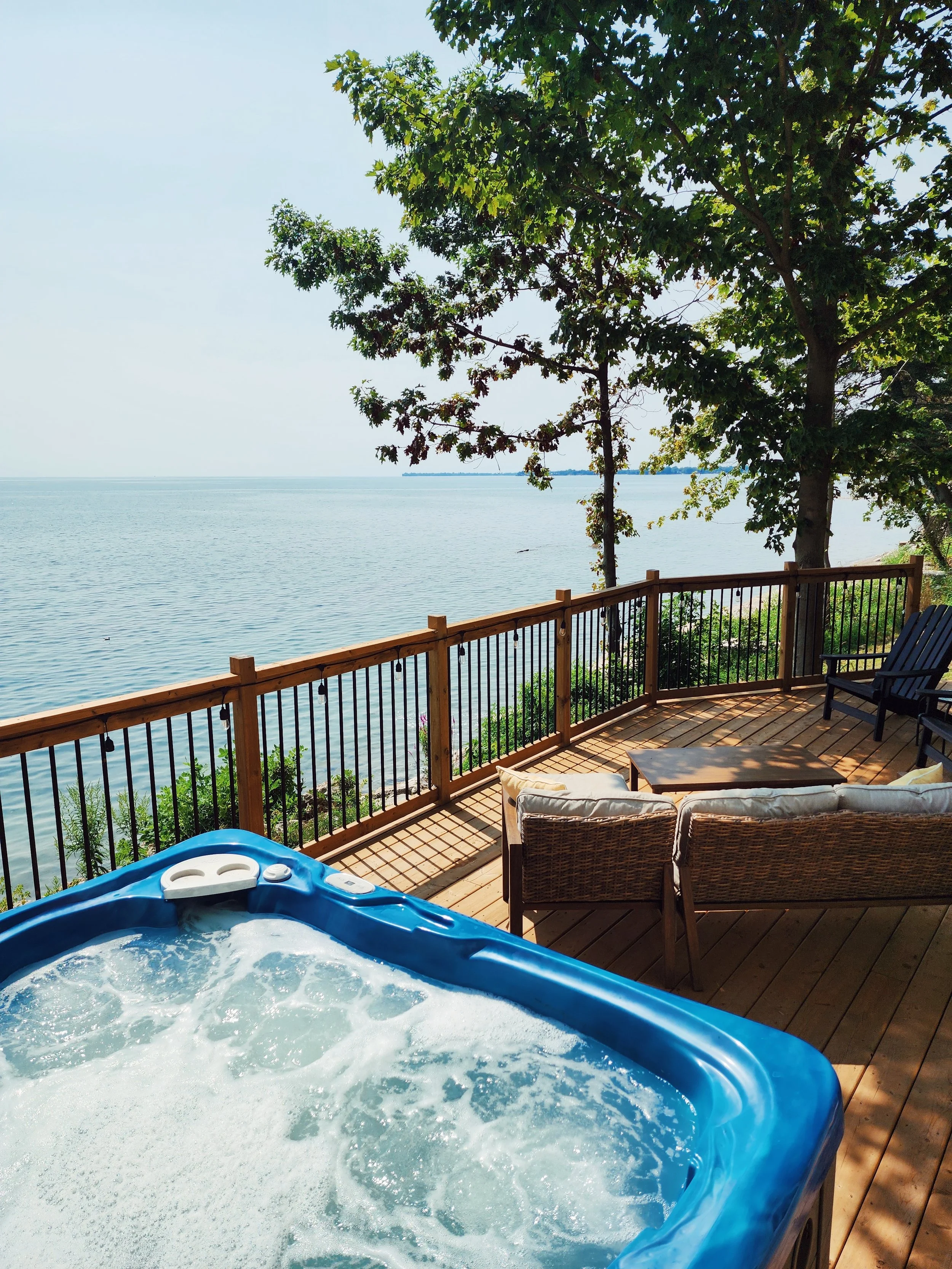 Ontario Vacation Rentals for Getaways & Events | Door25