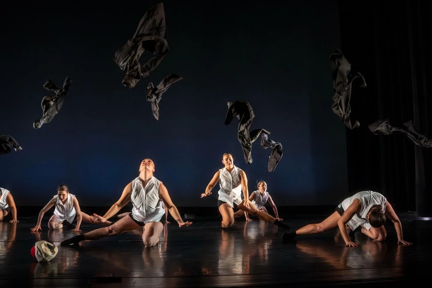 This piece was such a joy to capture! @syracusecontemporarydance