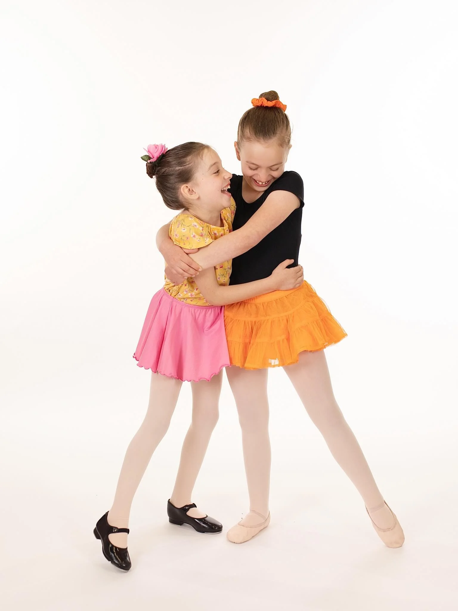 These sweet sisters rocked their first dance photoshoot! 
@theballetanddancecenter
