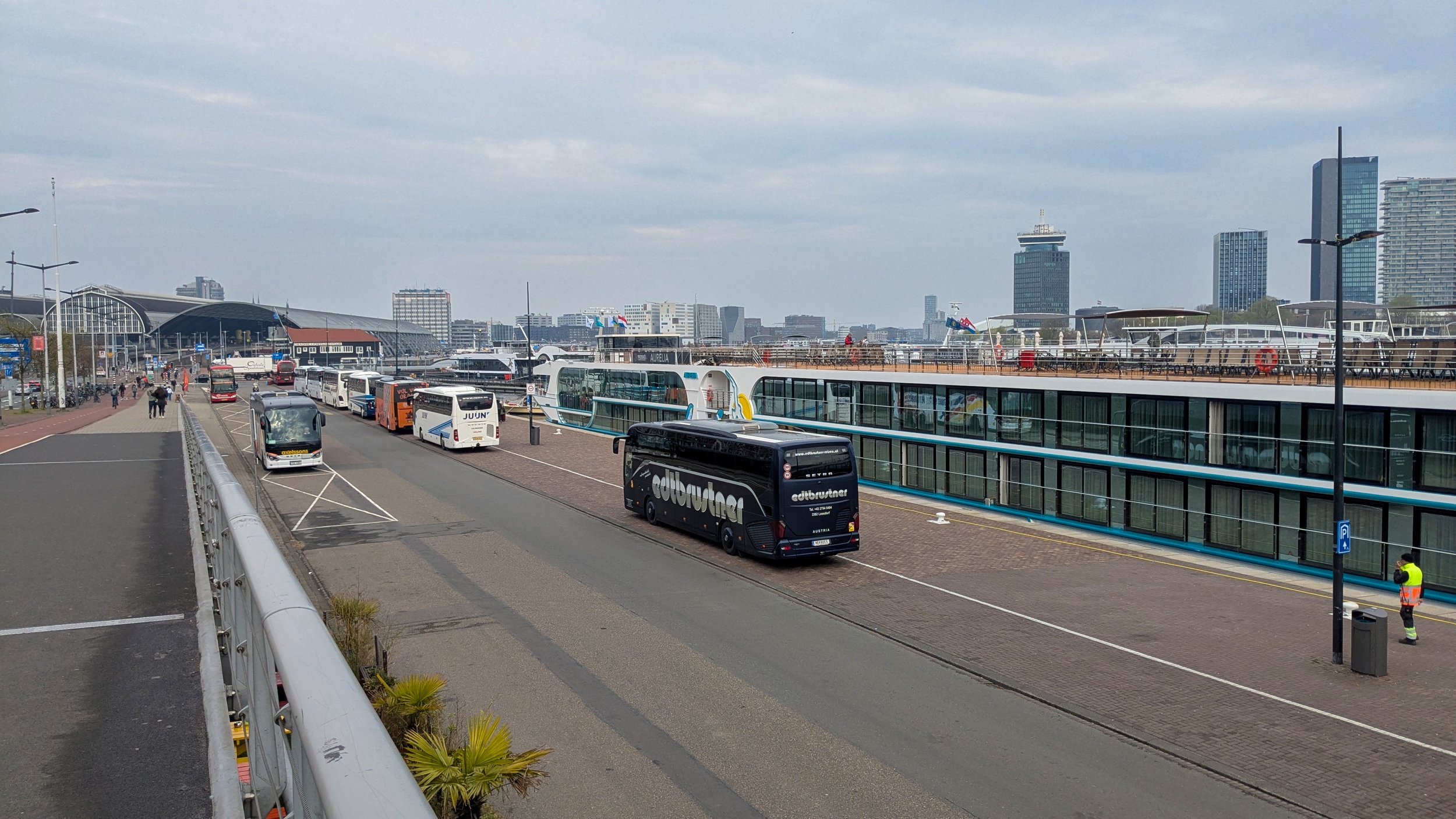 What Cruise Lines Actually Look For (From Someone Who's Trained 130+ People)