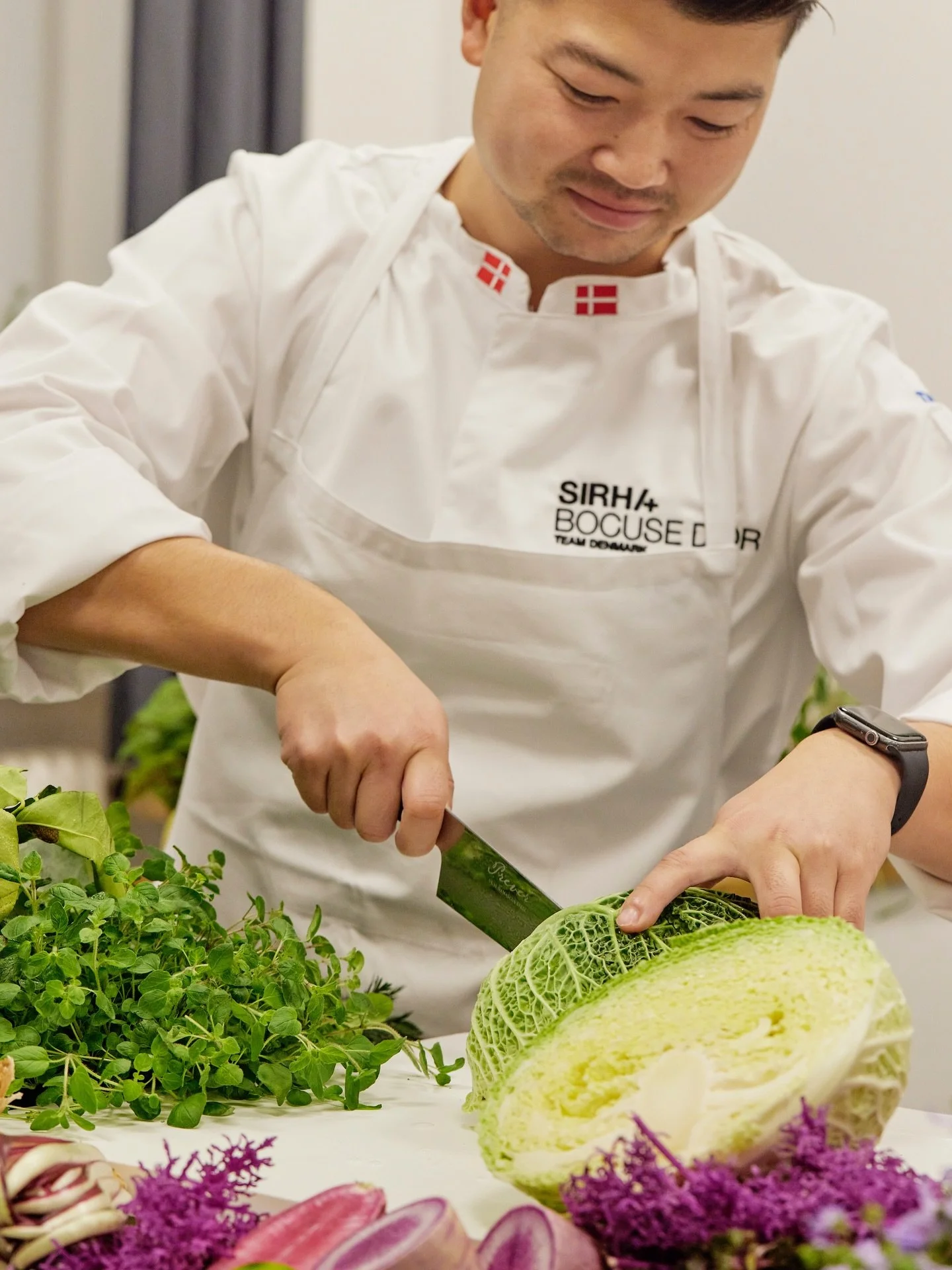 bocusedordenmark The Second Theme has been revealed! 🍽️

The team has been working hard in the kitchen, and now the puzzle is finally coming together.
&ldquo;This is really exciting - we can finally start developing the full dish. With cuttlefish an