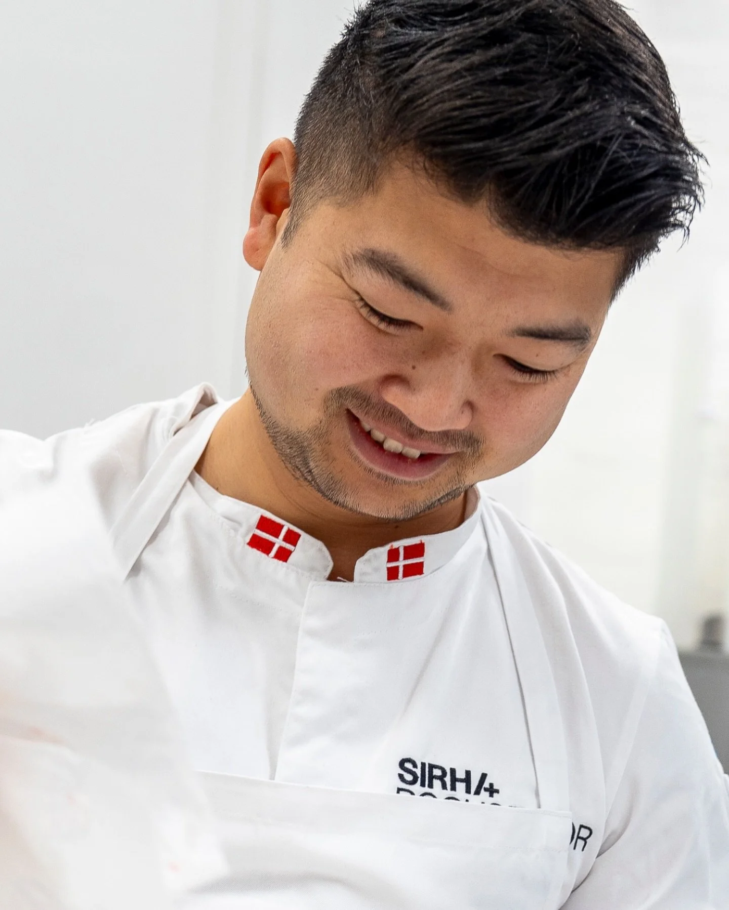 Less than a month away, and @bocusedor dropped a new challenge! 
For the first time, there will be a live test for the candidates at Bocuse d&rsquo;Or Europe.

After 2 hours and 10 minutes, @christian_wellendorf will take the stage for a 20-minute te